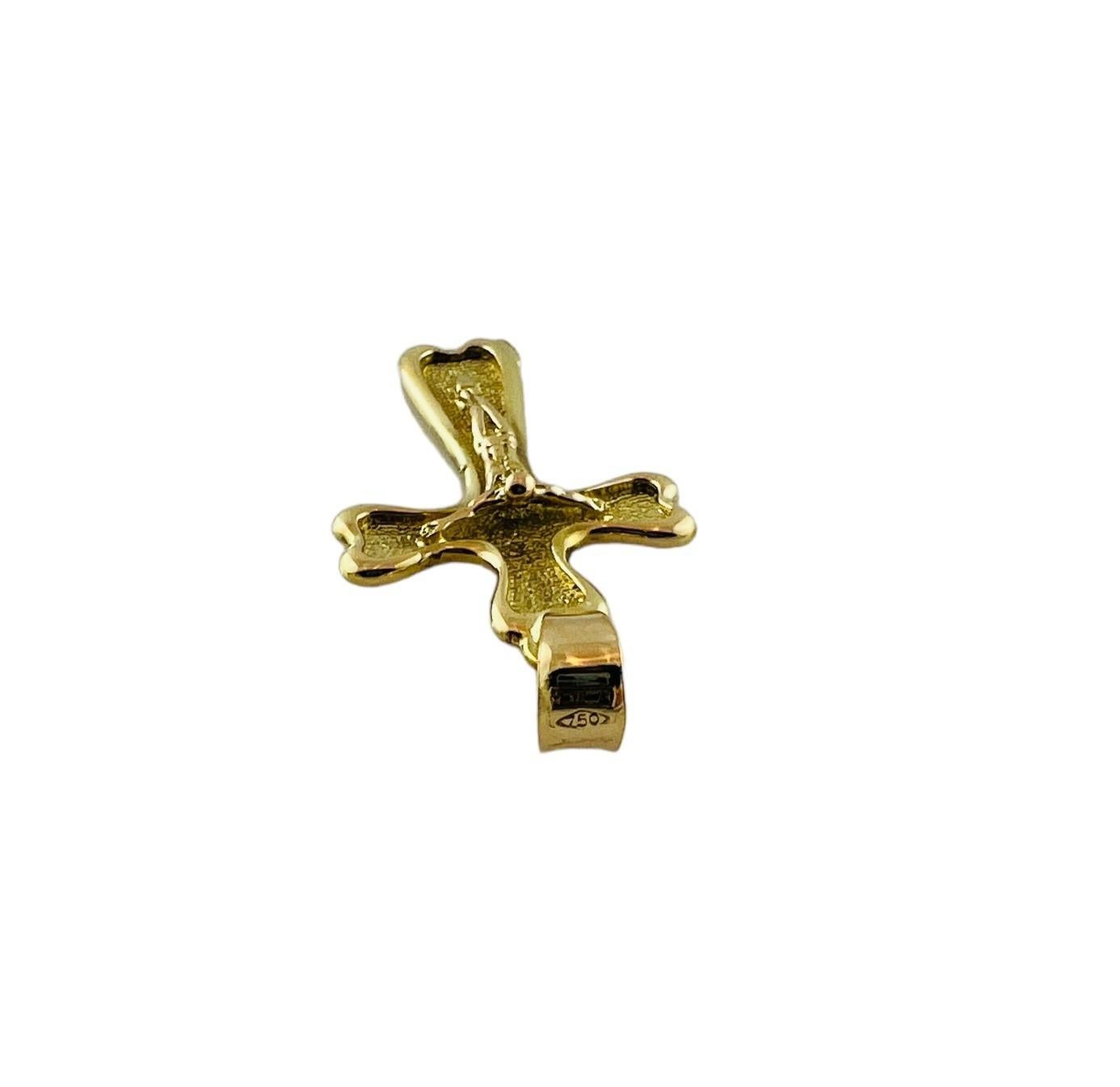 18K Yellow Gold Crucifix Cross Pendant #15443 In Good Condition For Sale In Washington Depot, CT