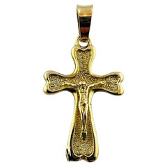 Vintage 18K Yellow Gold Crucifix Cross Pendant #15443