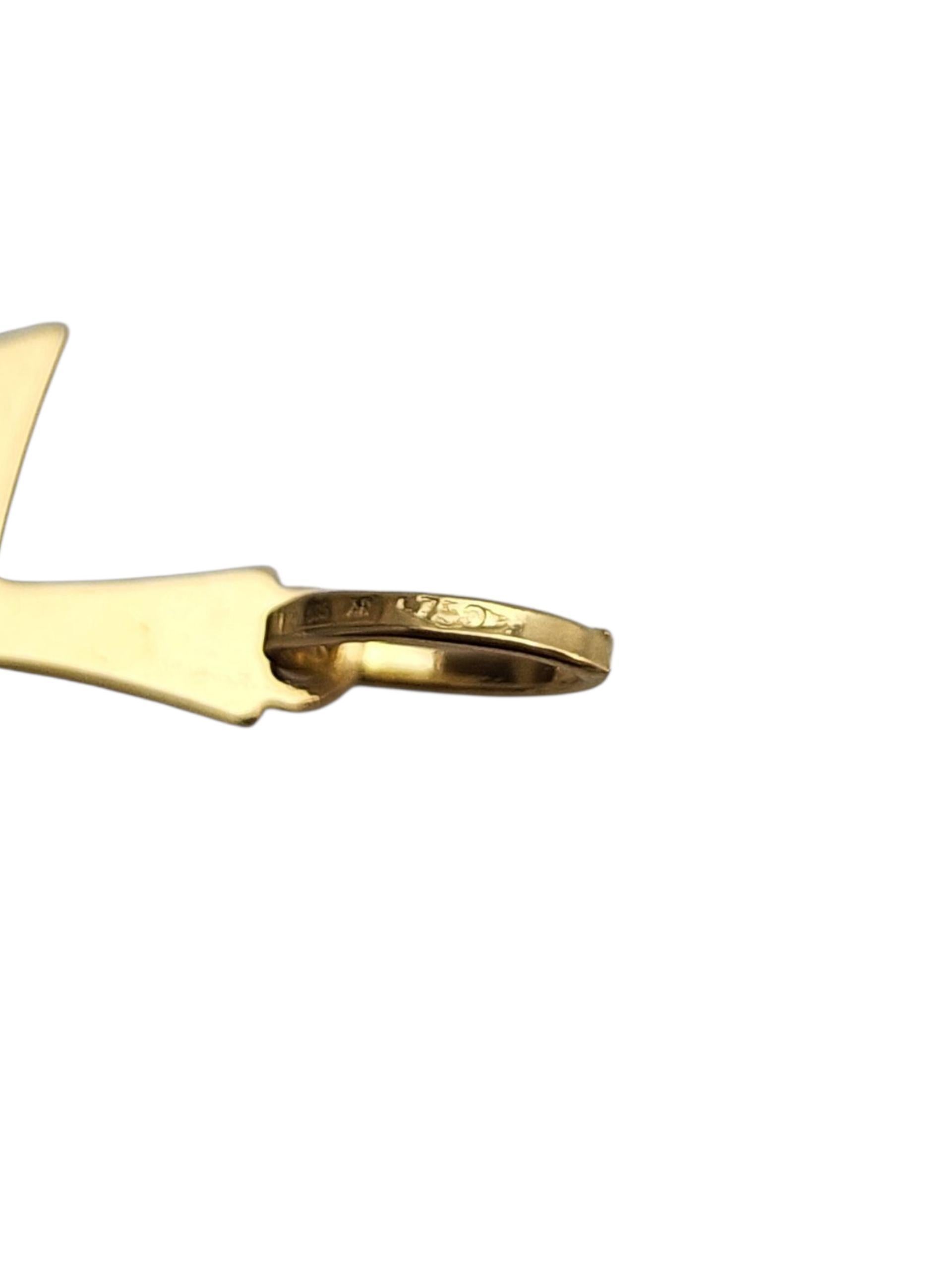 Colgante Crucifijo de oro amarillo de 18 quilates #22738 en venta 2