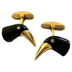 18K, Yellow Gold Cufflinks. Tucan, Onyx and Diamond La Casa Vhernier Italy 1990