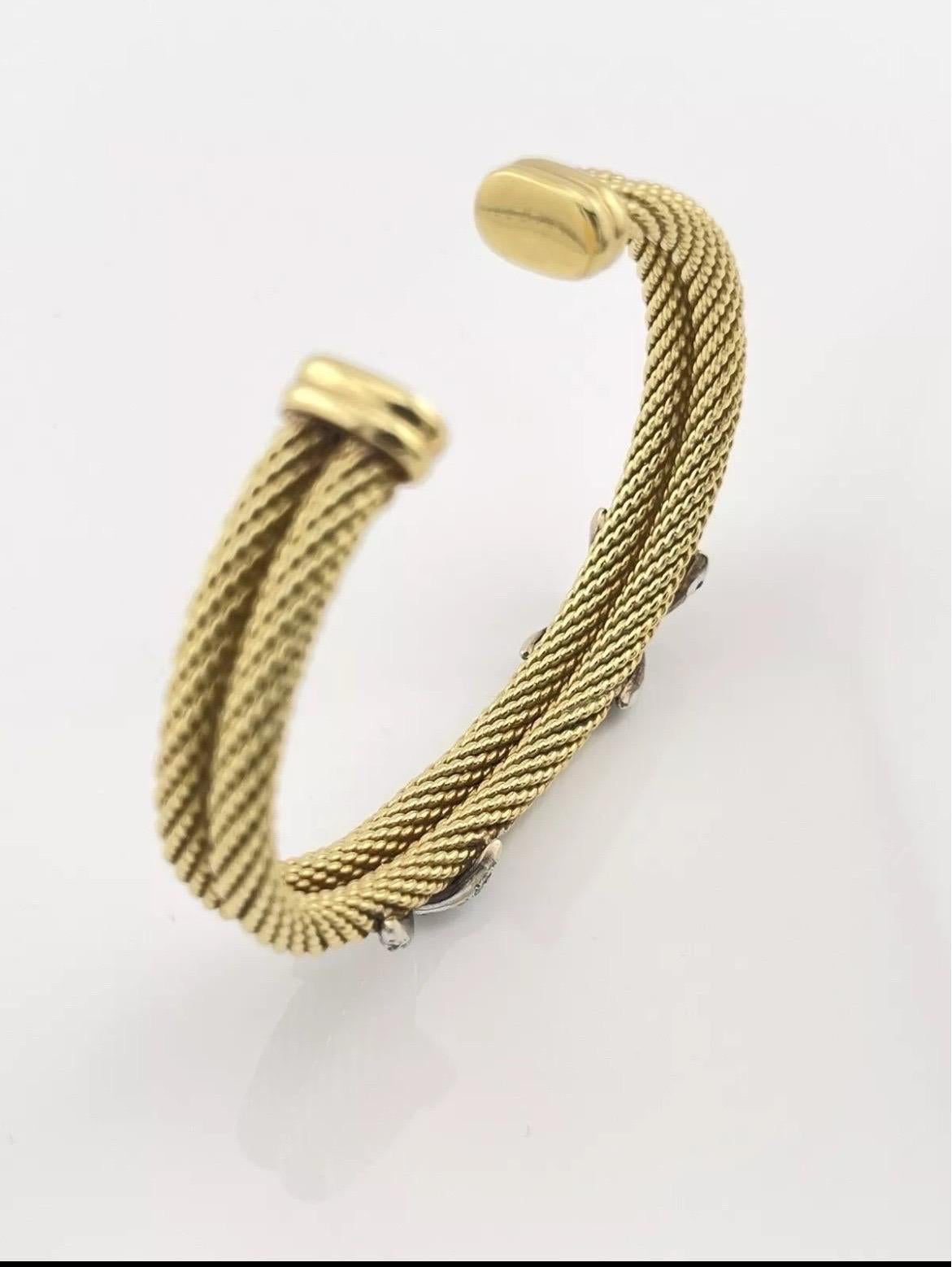 David Yurman Bracelet manchette double ouverte à câbles en or jaune 18 carats avec diamants Unisexe en vente