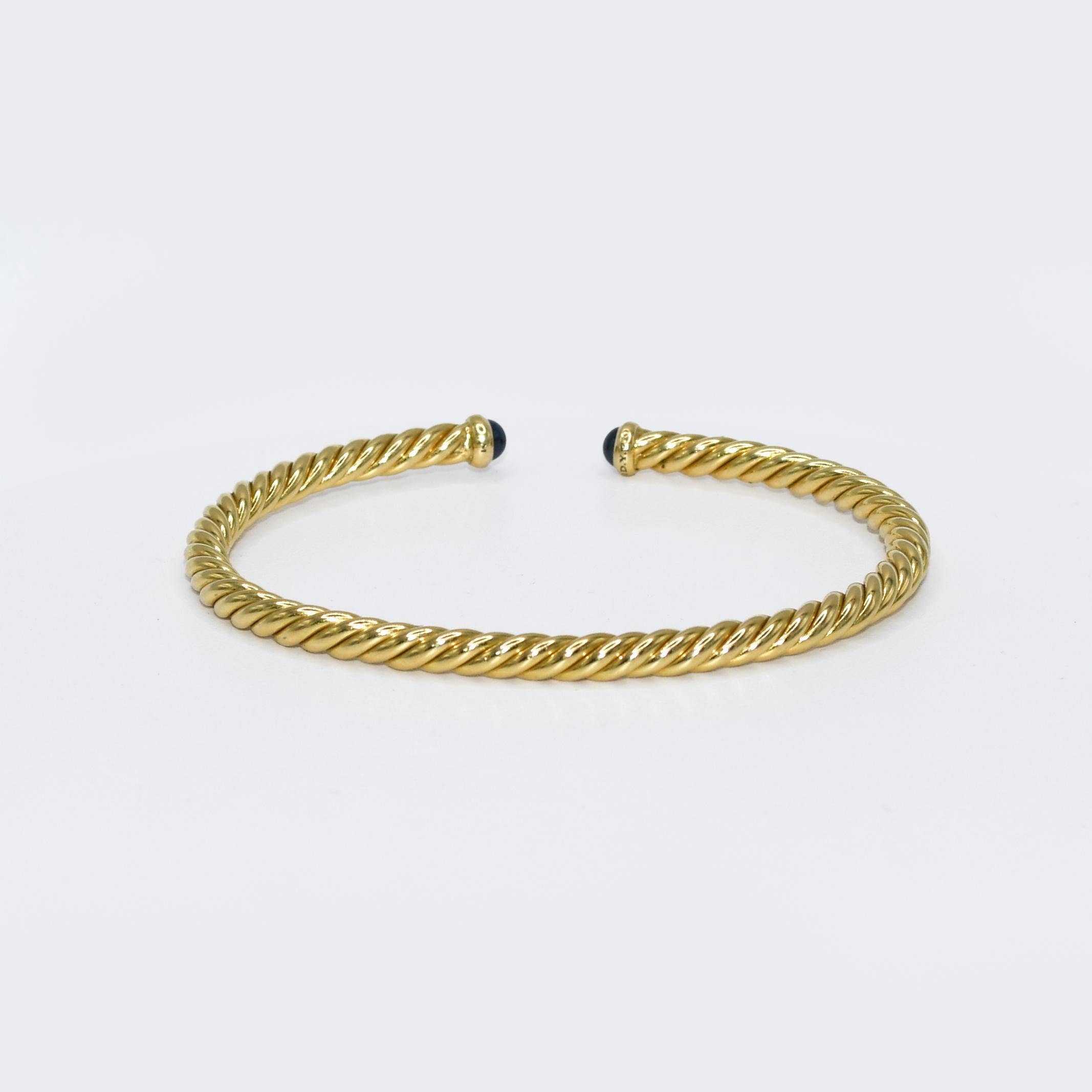 18K Yellow Gold David Yurman Spira Cable Bracelet & Sapphire, 8.5g In Excellent Condition In Laguna Beach, CA