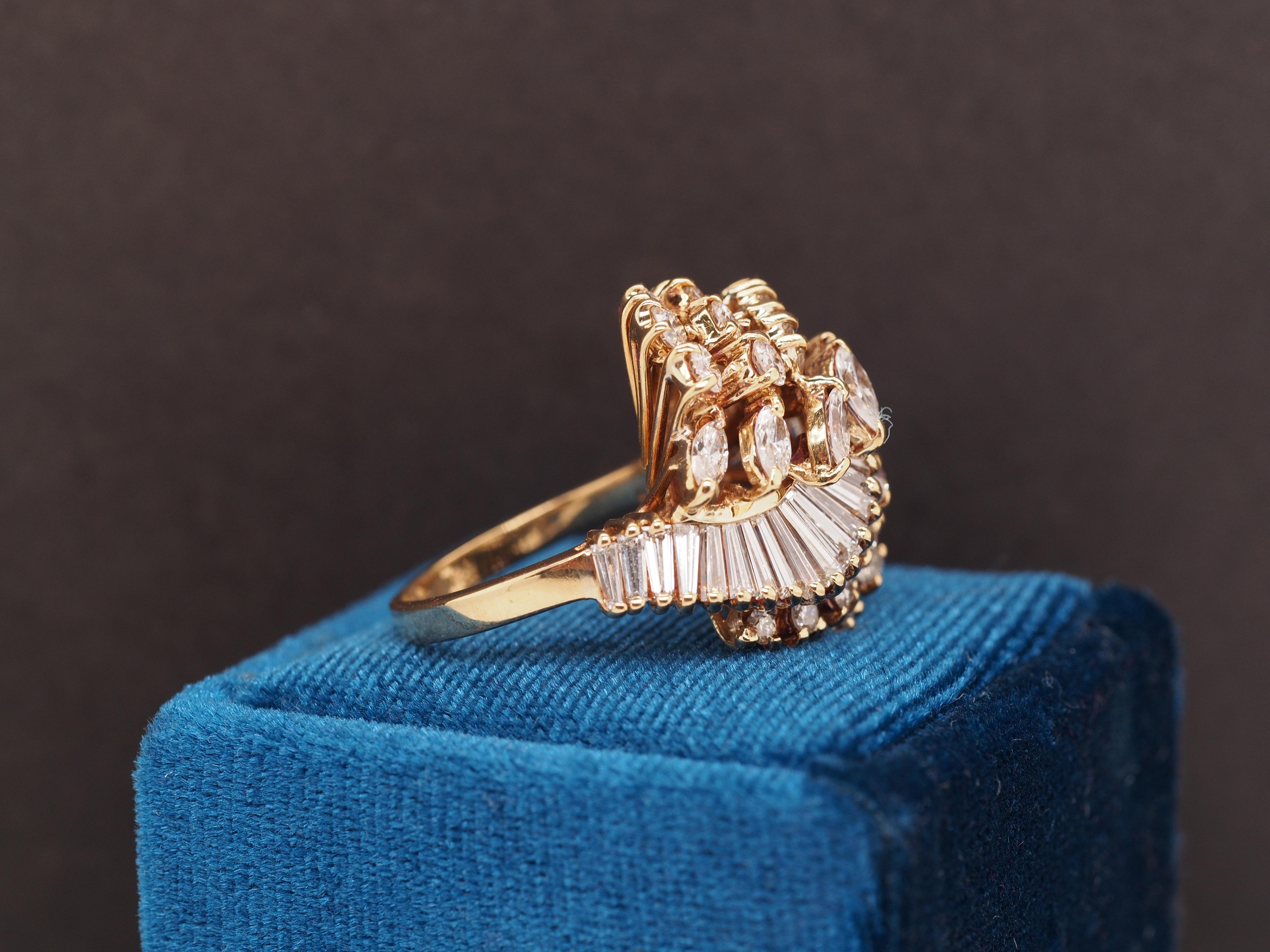 Contemporary 18K Yellow Gold Designer Diamond Swirl Cocktail Ring