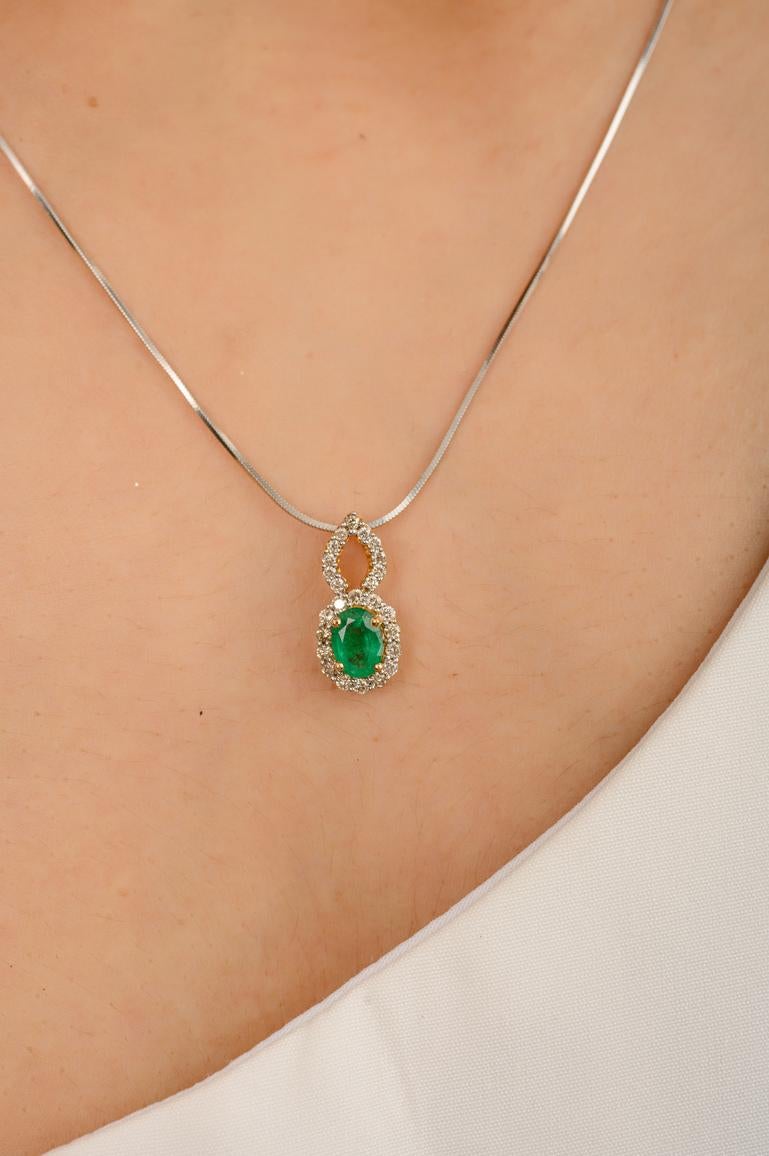 Oval Cut 18K Yellow Gold Designer Emerald Pendant with Diamonds For Sale