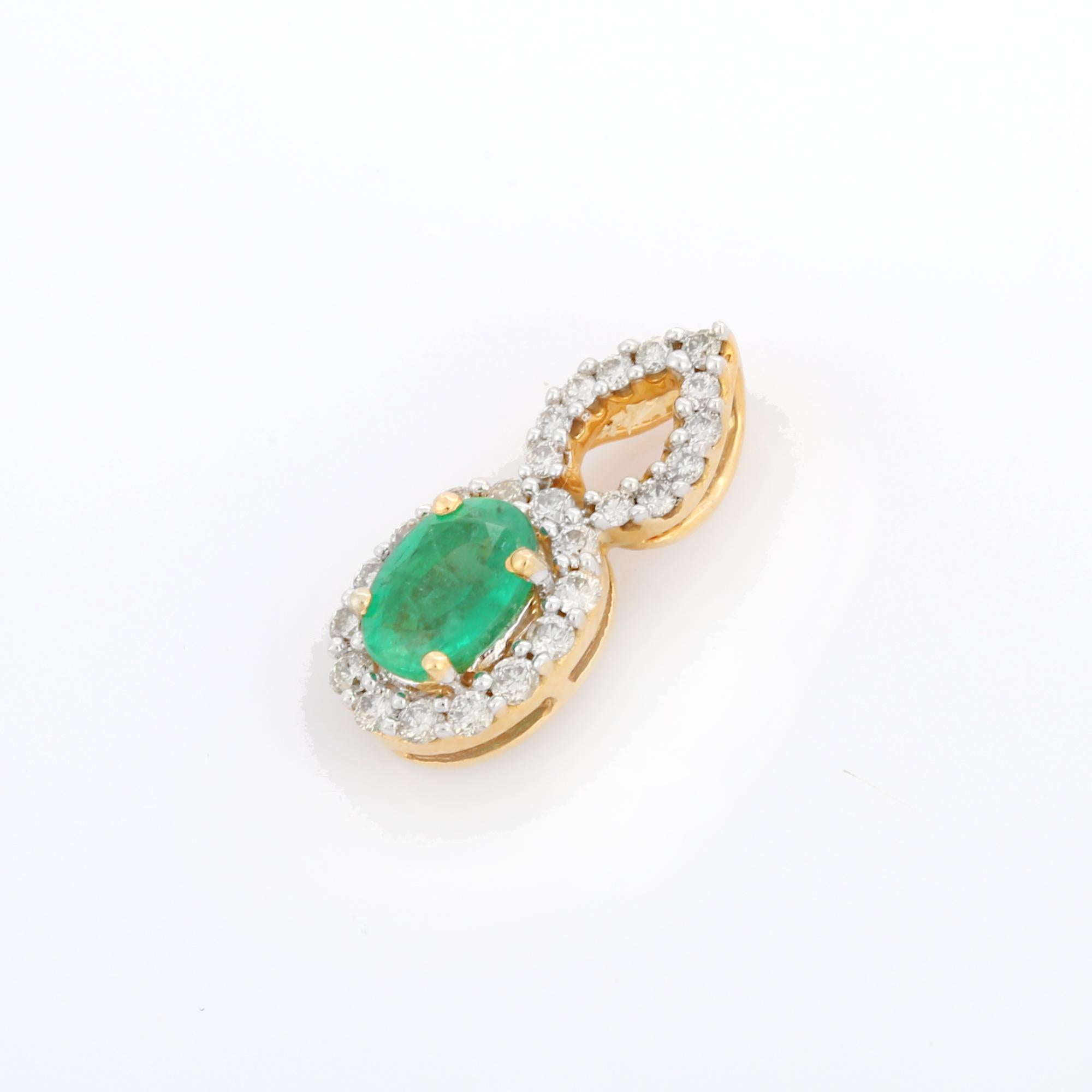 18K Yellow Gold Designer Emerald Pendant with Diamonds For Sale 1