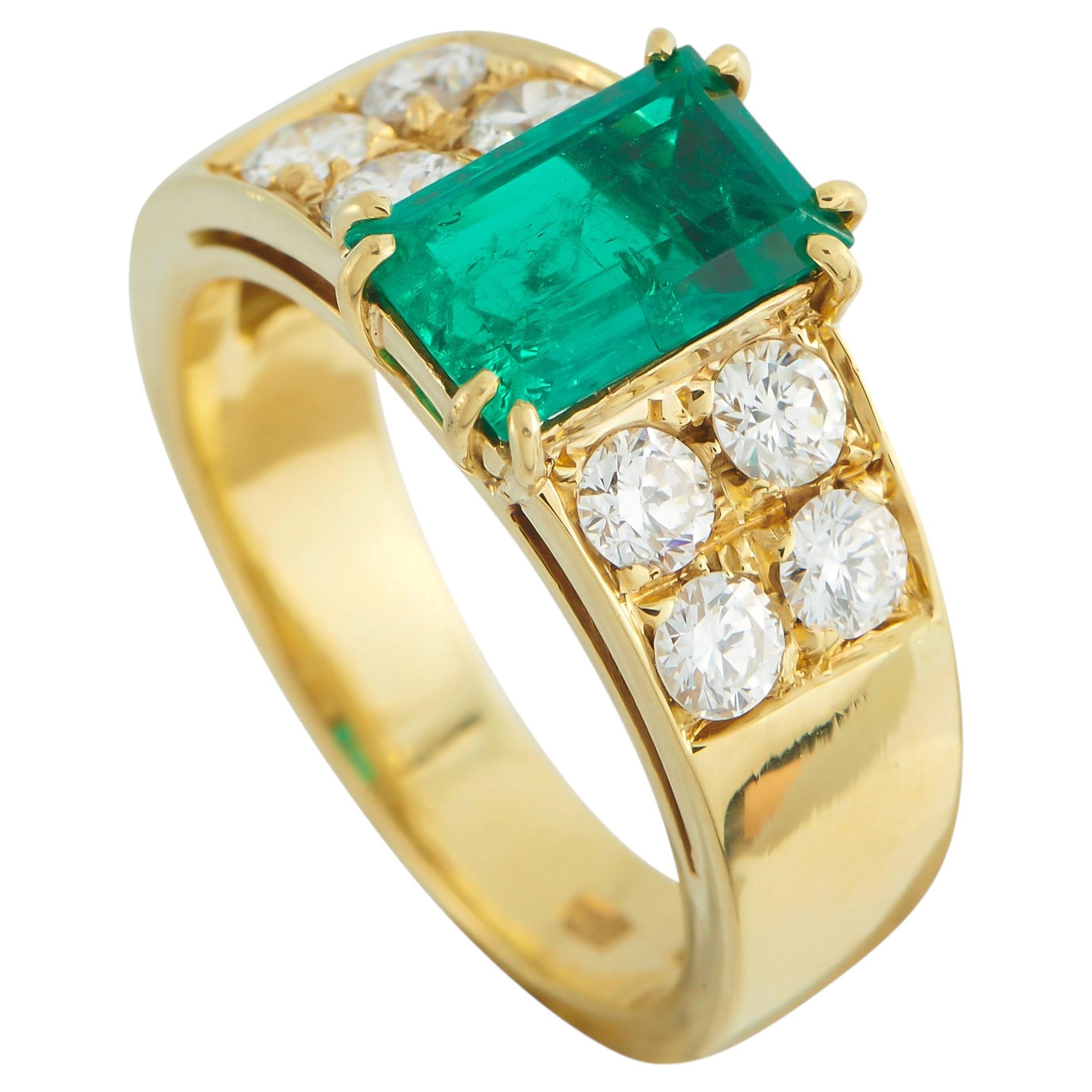 18K Yellow Gold Diamond and 1.79ct Emerald Ring MF06-051426