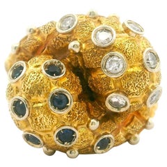 18 Karat Gelbgold Diamant und blauer Saphir Vintage Bypass-Ring Italien Größe 7,75