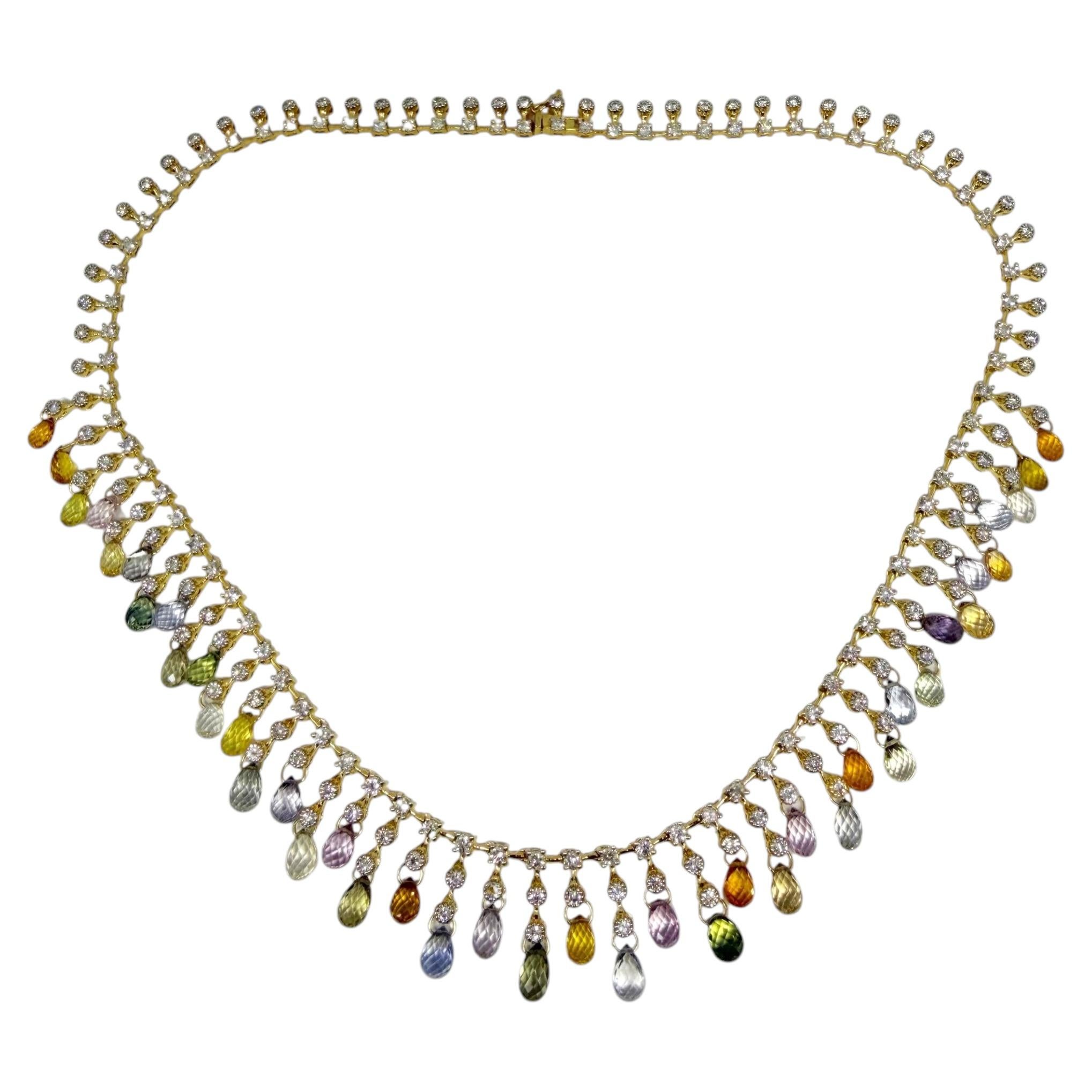 Collana in oro giallo 18K con diamanti e zaffiri multicolore a briolette