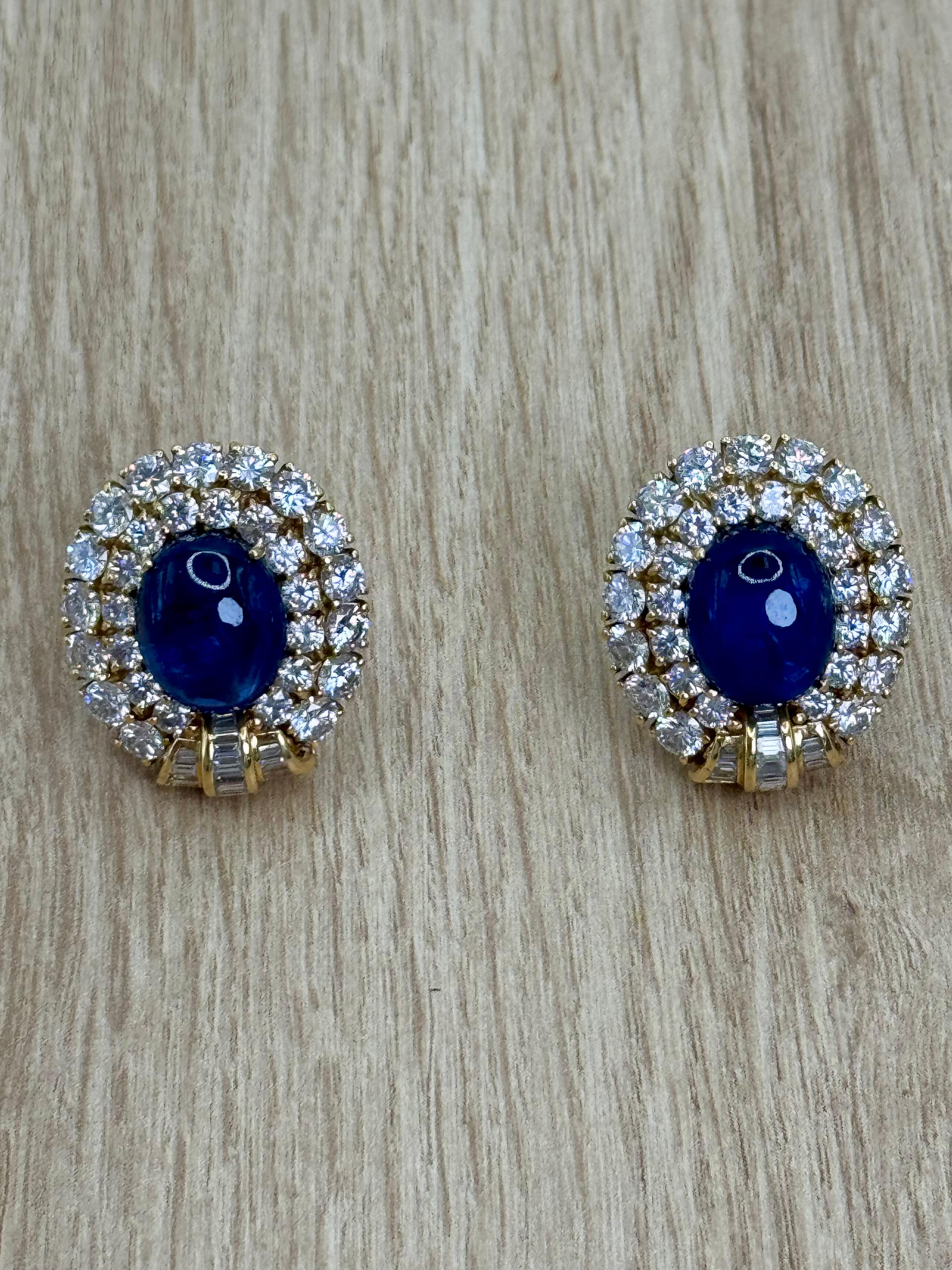 18 Karat Gelbgold Diamant und Cabochon-Saphir Clips/Ohrringe im Angebot 3