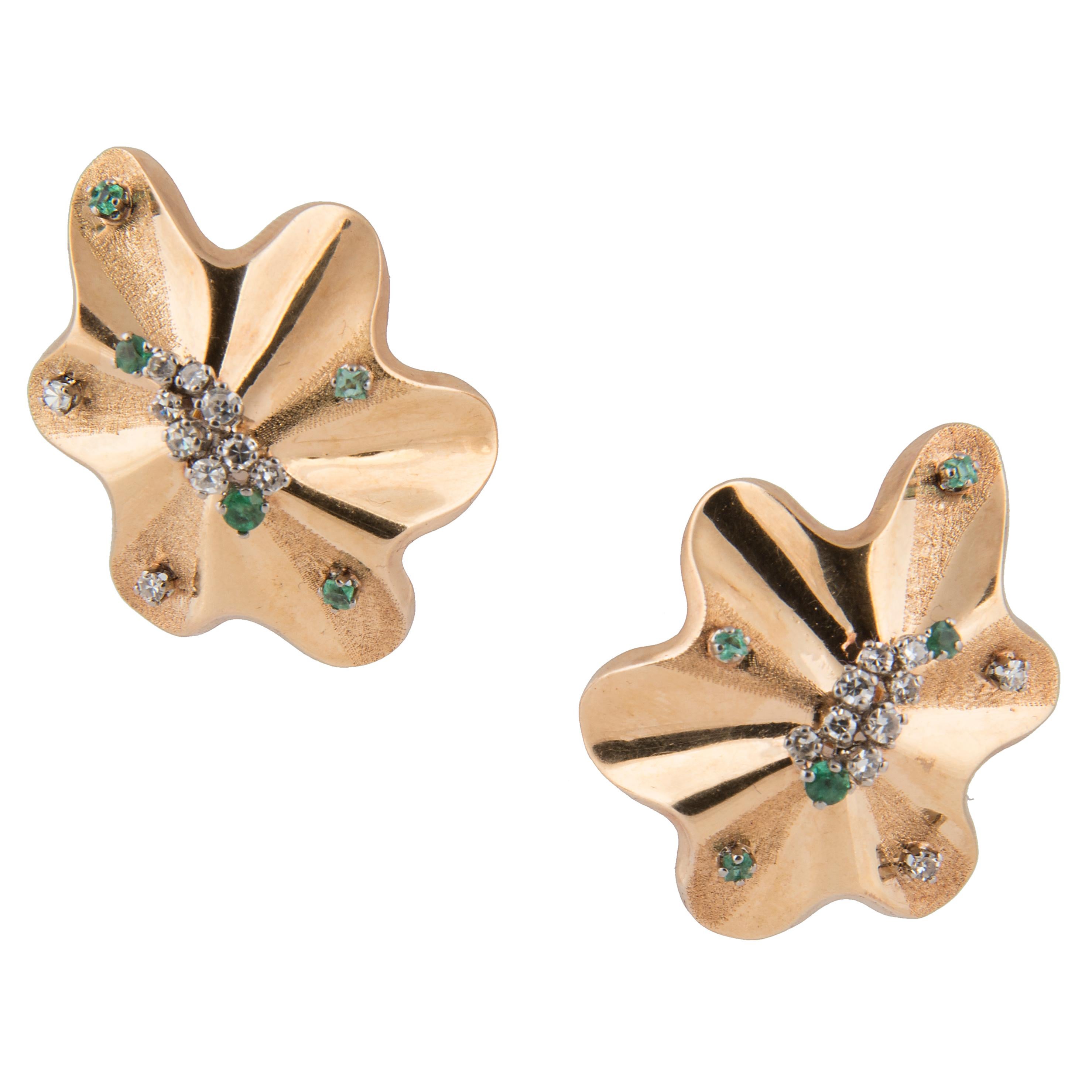18k Yellow Gold Diamond and Emerald Clip-On Earrings For Sale