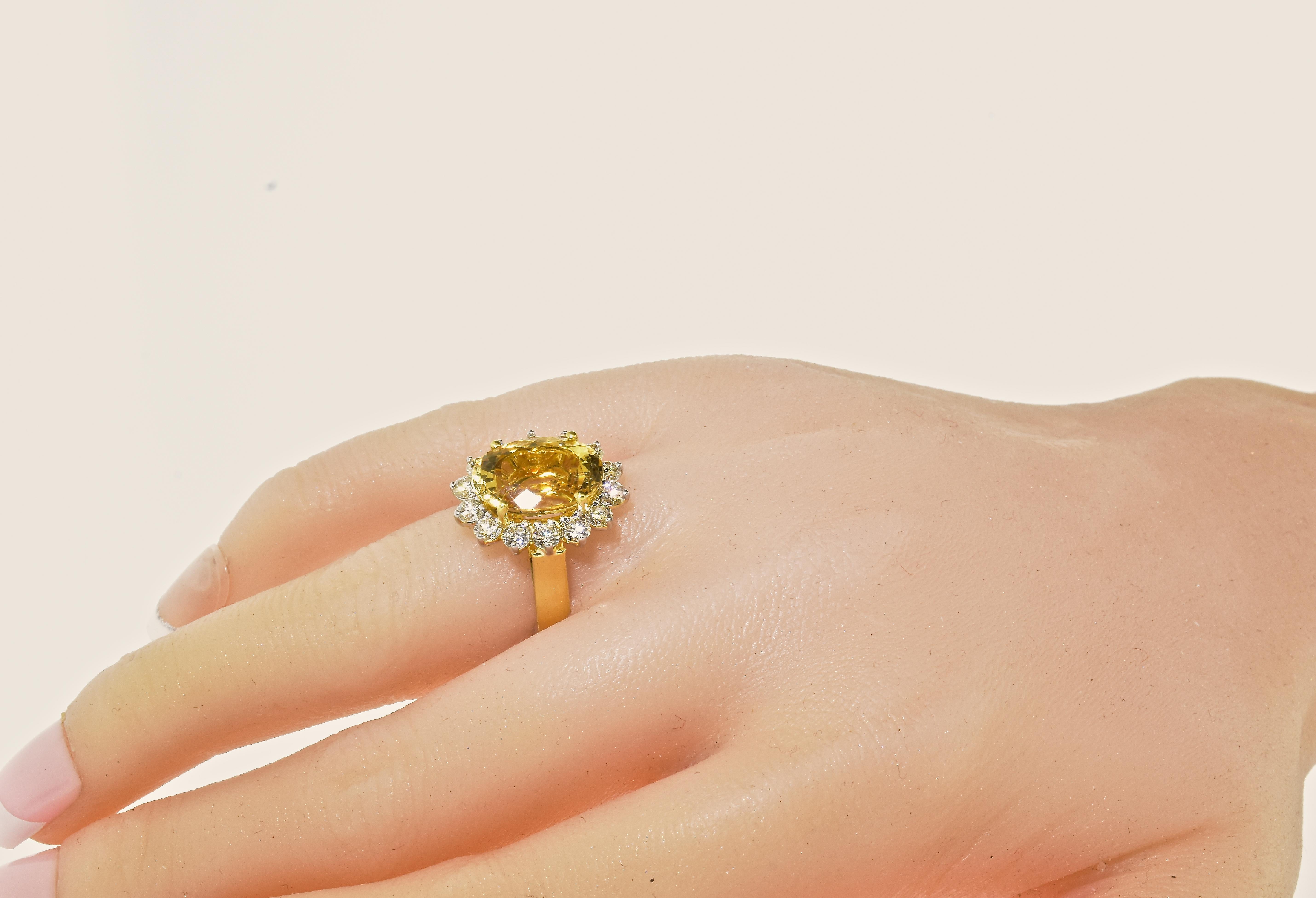 18K yellow gold, Diamond and  natural GIA Certified Golden Yellow Beryl Ring 2