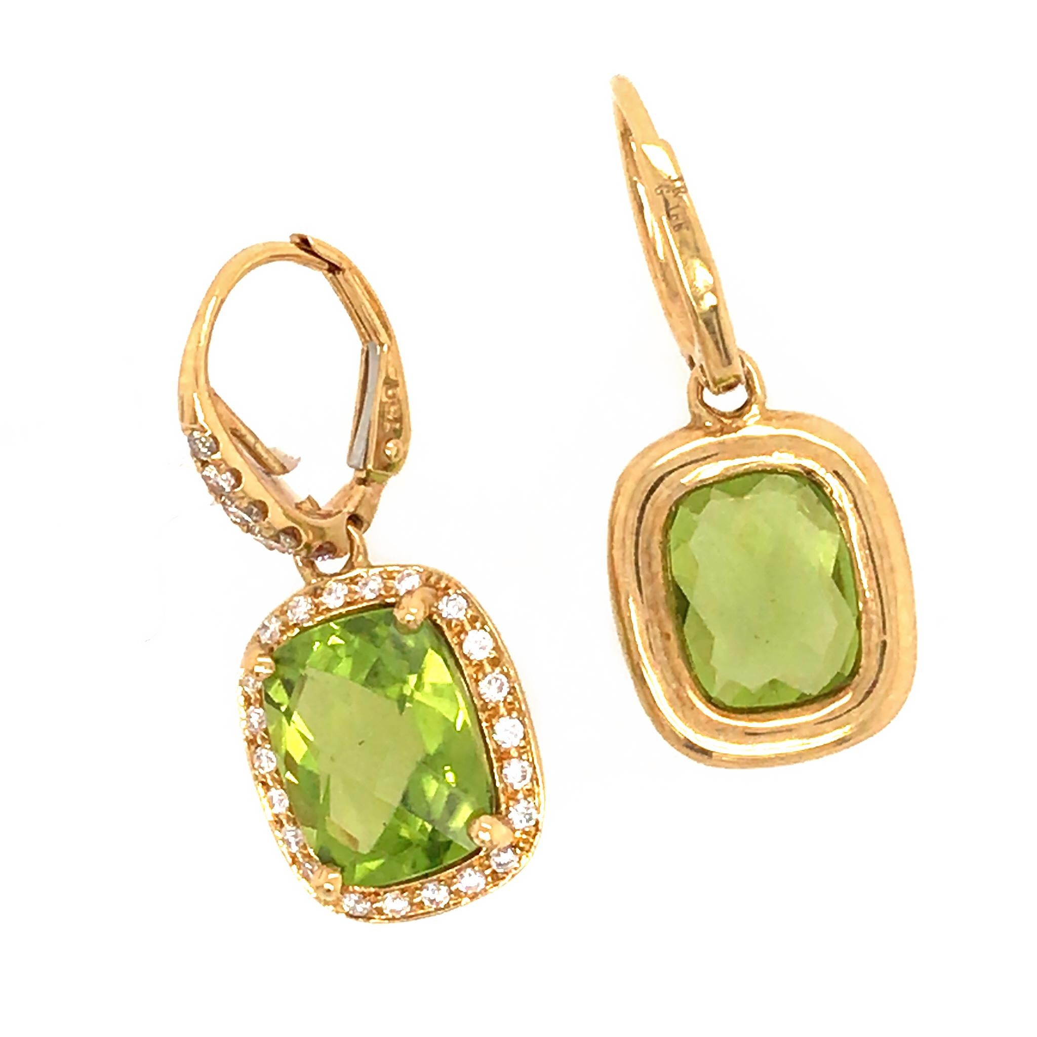 18k Yellow Gold
Diamond: 0.48 ct twd
Peridot: 6.87 tcw
Total Weight: 6 grams
Length: 1 inch