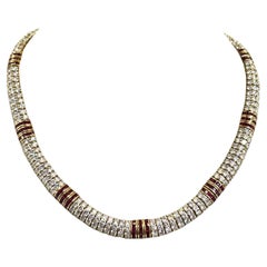 Set aus Halskette und Armband aus 18 Karat Gelbgold mit Diamanten und Rubinen
