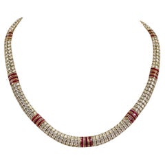 Collier et bracelet en or jaune 18K avec diamants et rubis