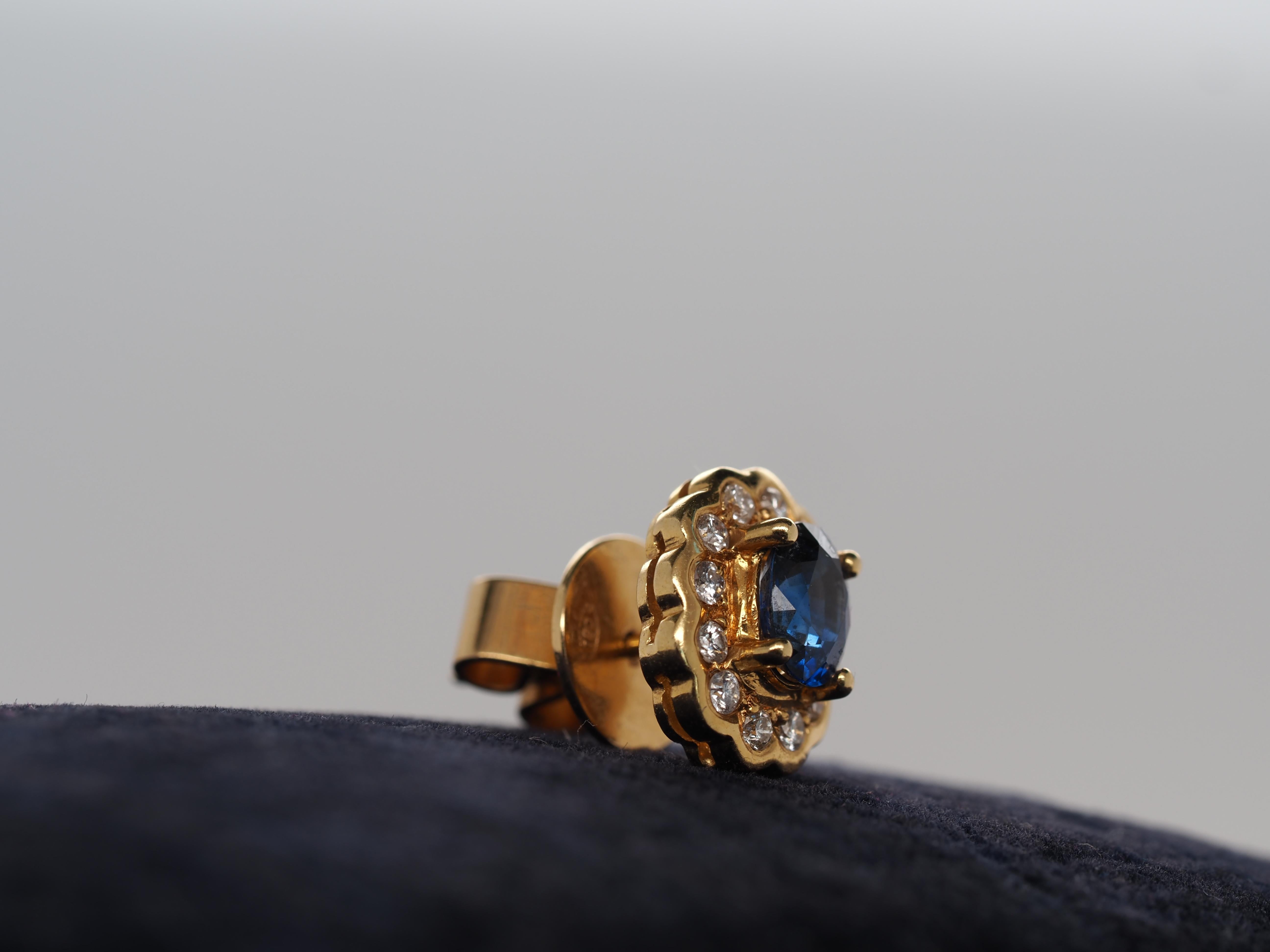 Femenino o masculino Pendientes de diamantes y zafiros de oro amarillo de 18k
