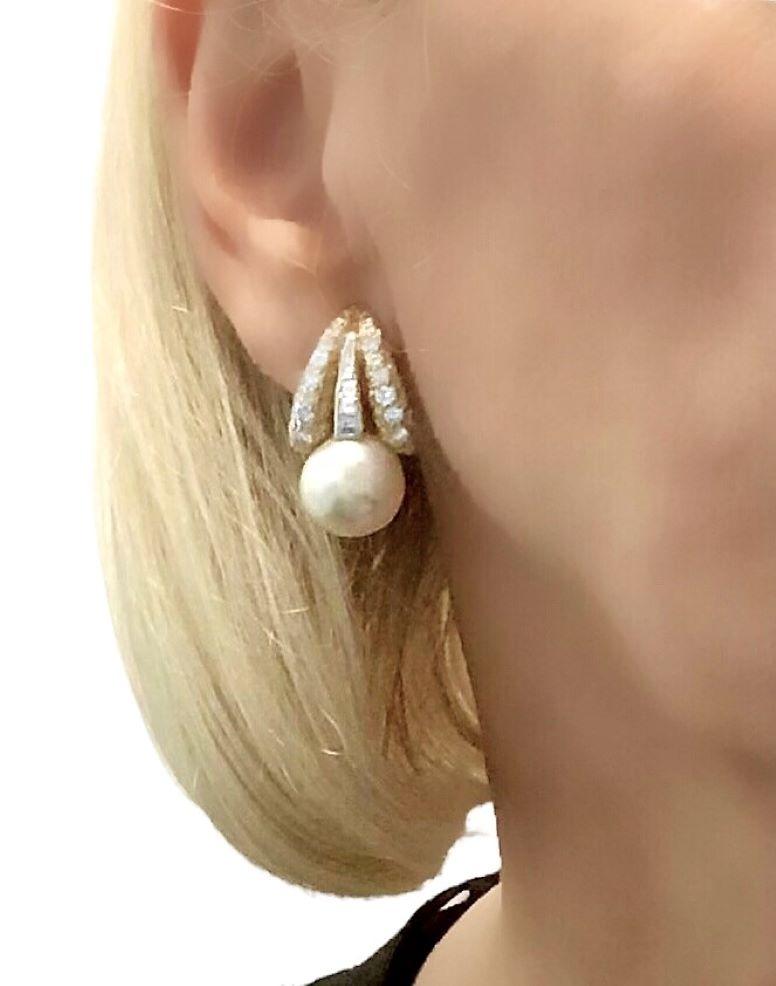 18 Karat Gelbgold, Diamant und Südseeperlen-Ohrringe von Emis Beros 2