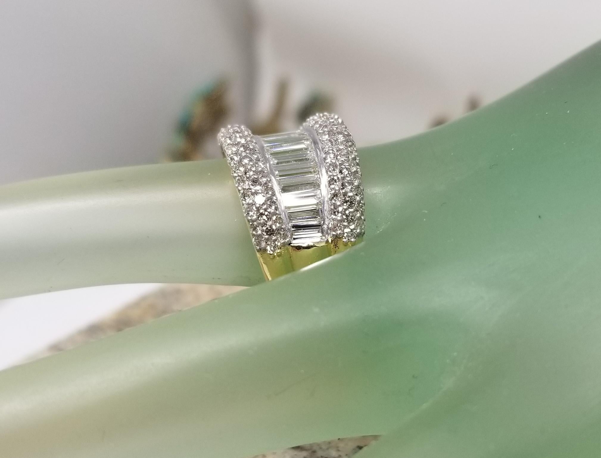 18 Karat Gelbgold Diamant Baguette und runder Ehering 2