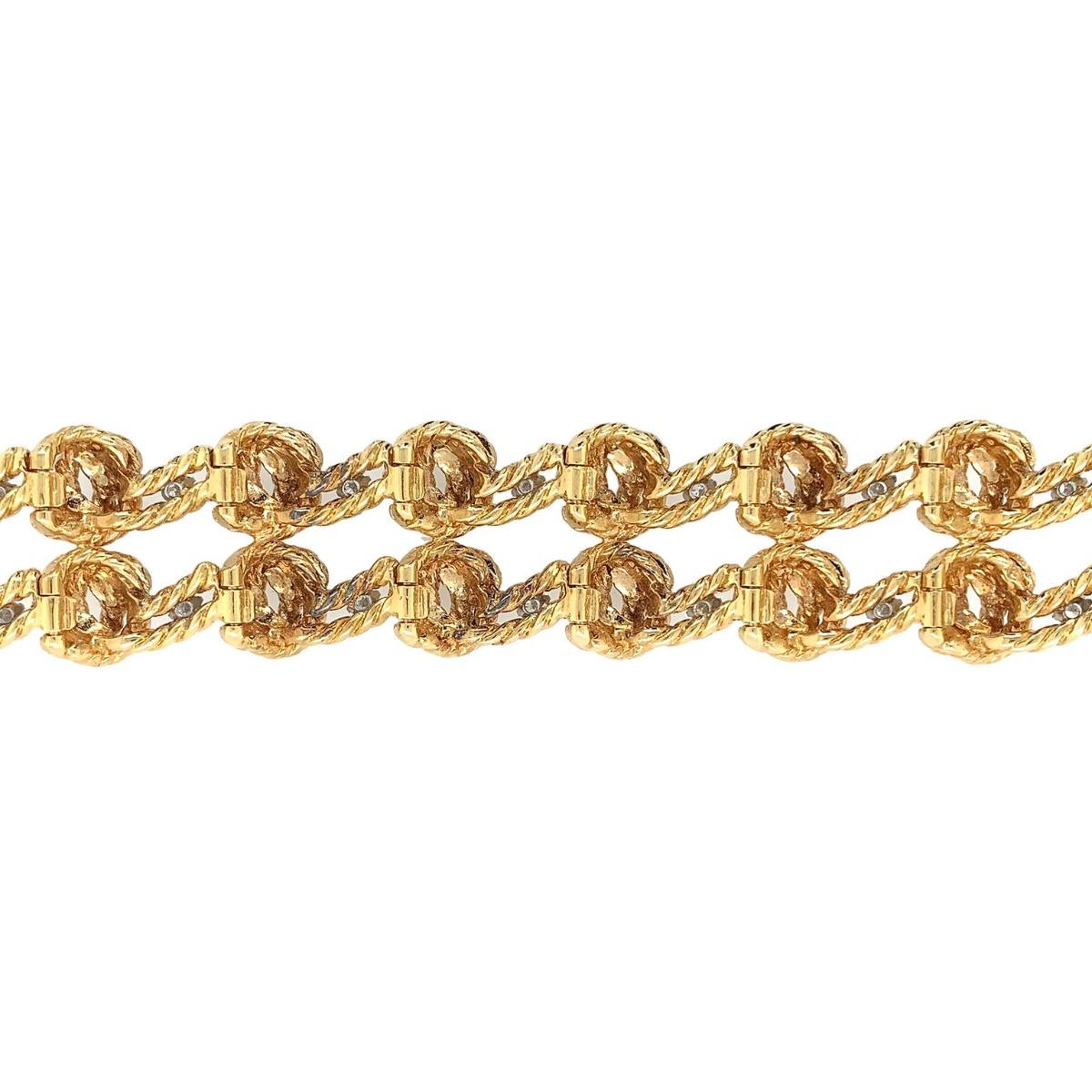 18 Karat Yellow Gold and Diamond Bracelet For Sale 1