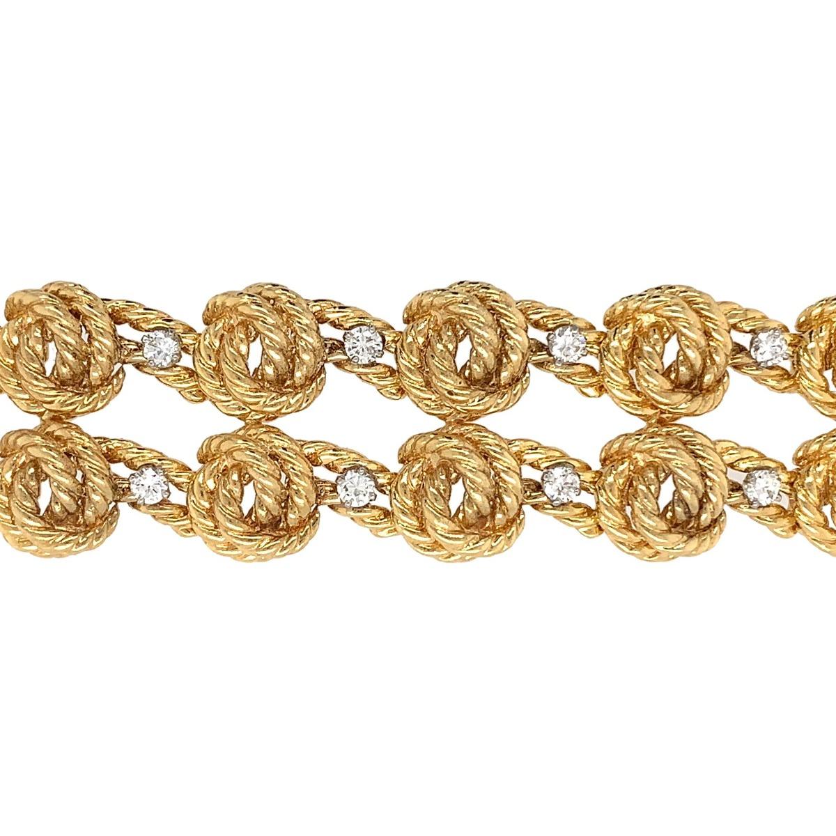 18 Karat Yellow Gold and Diamond Bracelet For Sale 3