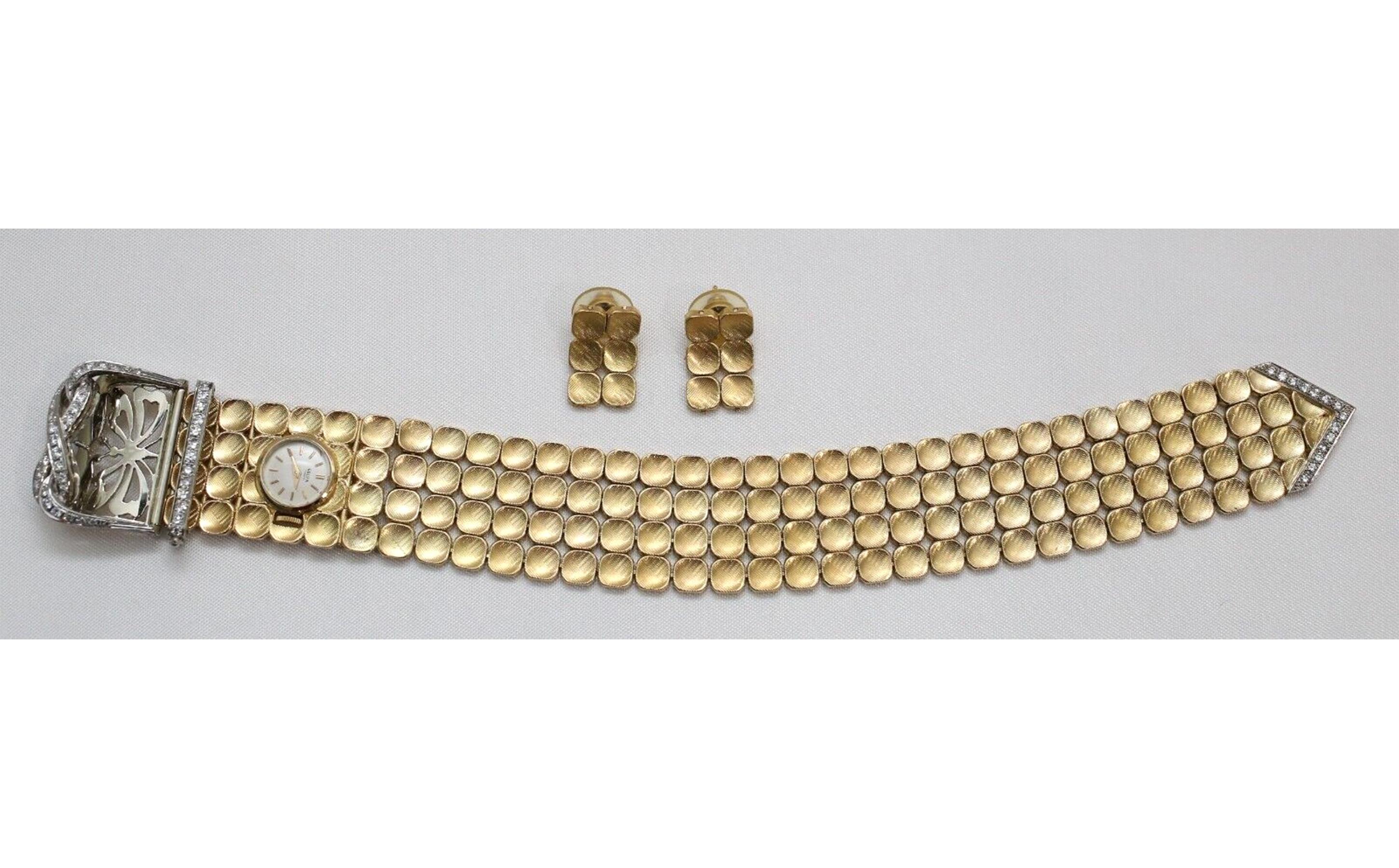 This stunning bracelet, complete with matching earrings and a hidden Gruen watch, is a must-have for any fine jewelry collection. Crafted from 18k yellow gold, it features 59 natural diamonds with a very good cut grade, shining brilliantly against