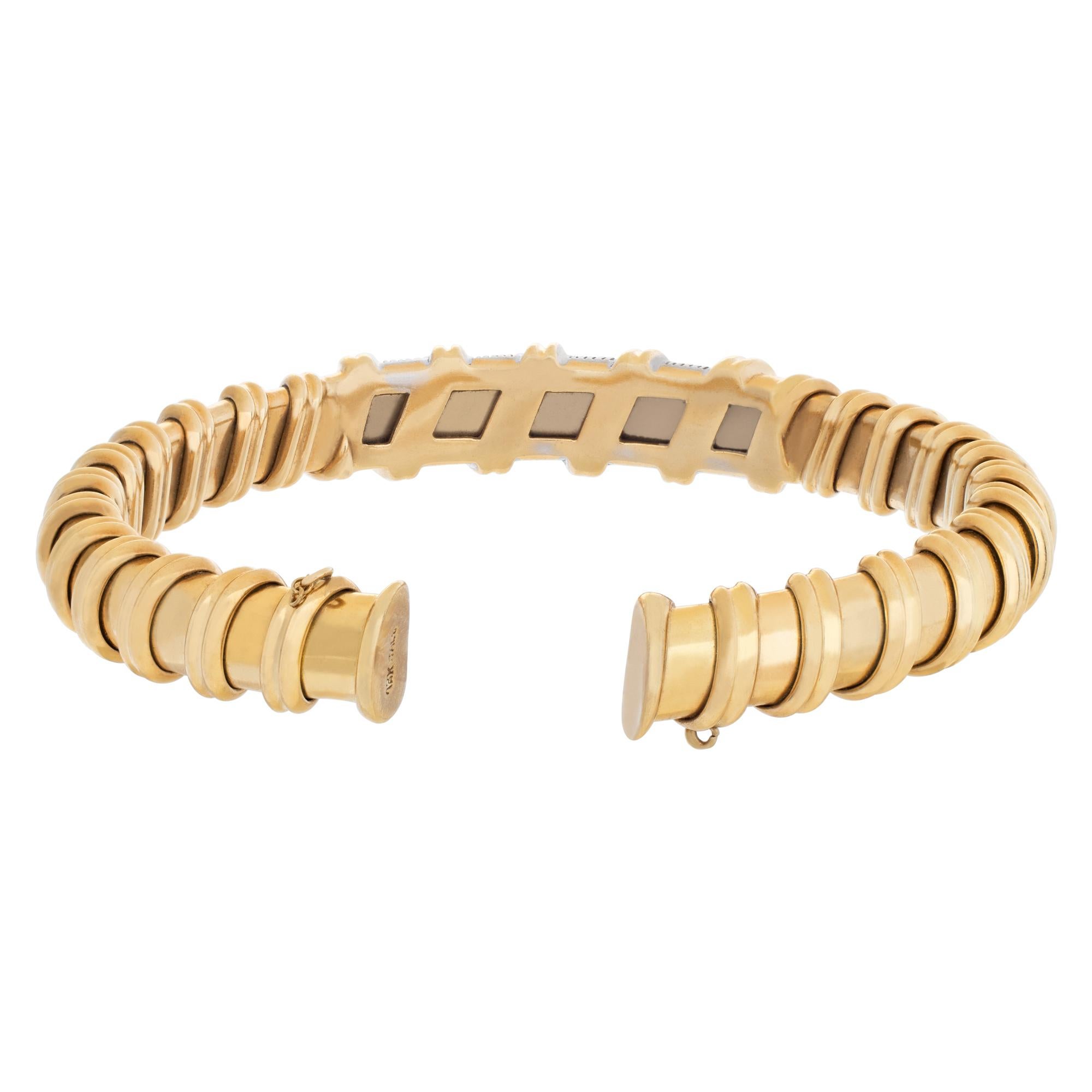 18k Yellow Gold Diamond Bracelet With Approximately 0.5 Carat Tdw For Sale 1