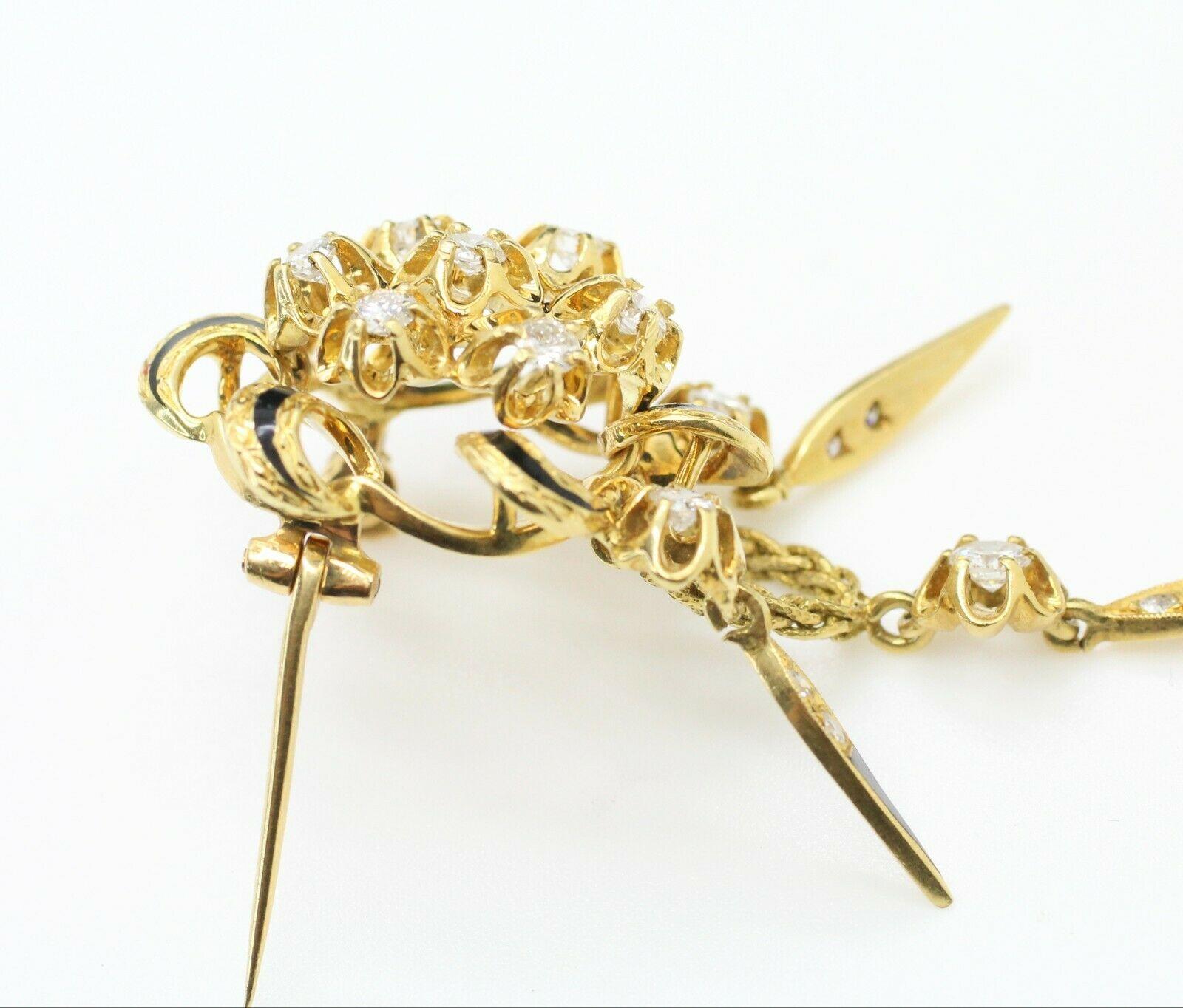 18k Yellow Gold Diamond Brooch with Enamel In Excellent Condition In Los Angeles, CA
