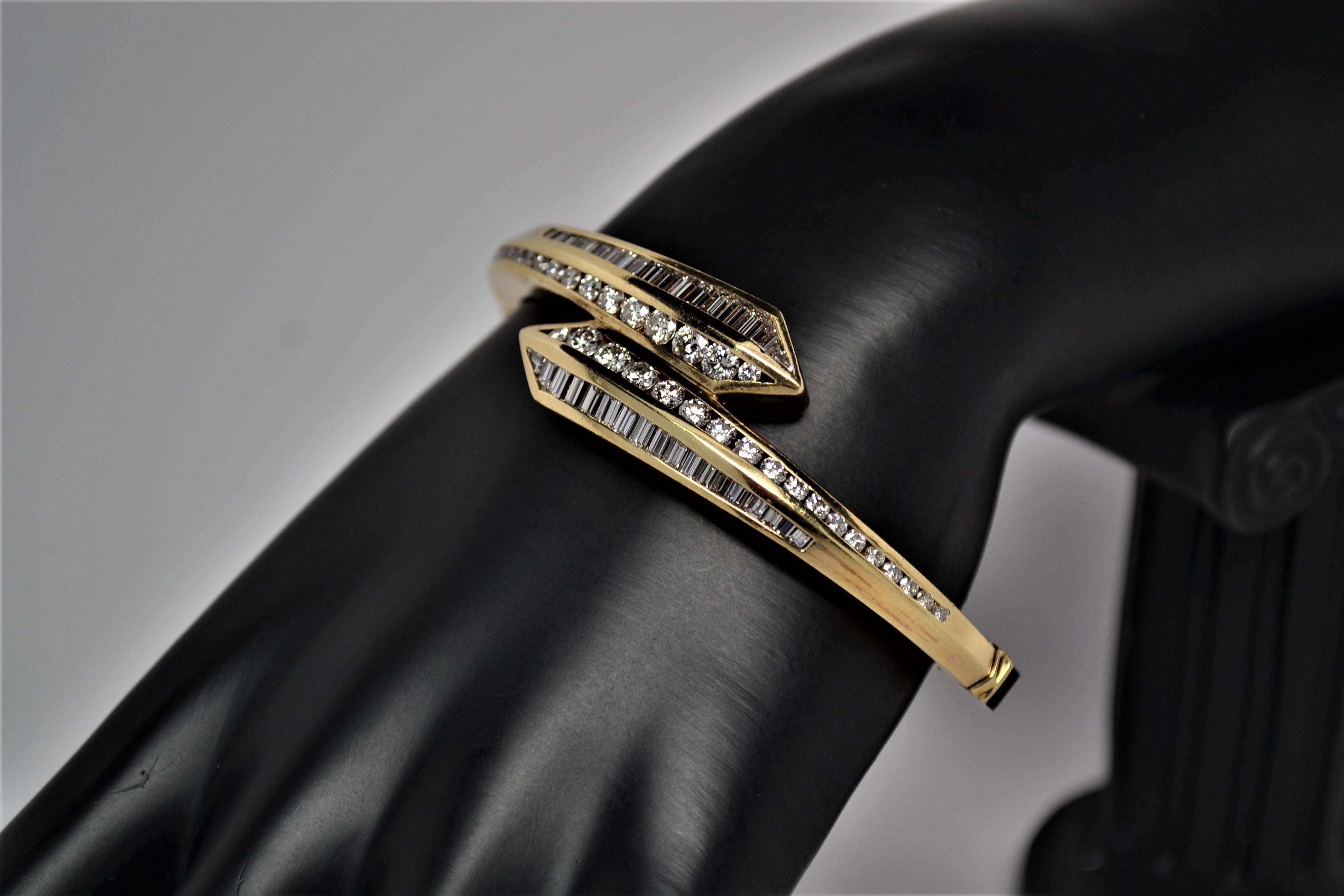 18k Yellow Gold & Diamond By Pass Bracelet with Rounds & Baguettes, 6.15 Carats For Sale 4