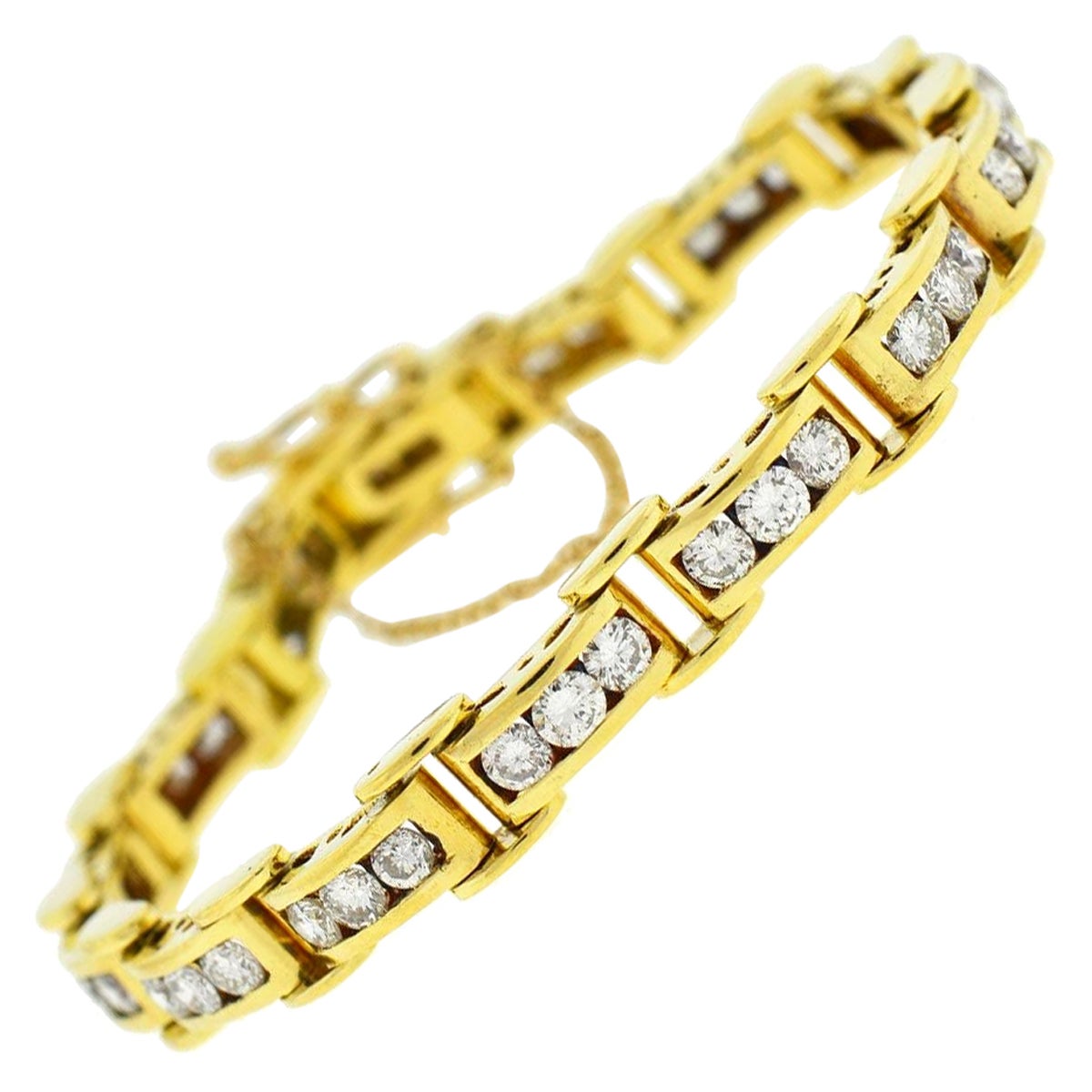 Bracelet en or jaune 18 carats serti de diamants en bande en vente