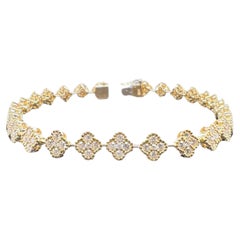 18k Yellow Gold Diamond Clover Style Tennis Bracelet