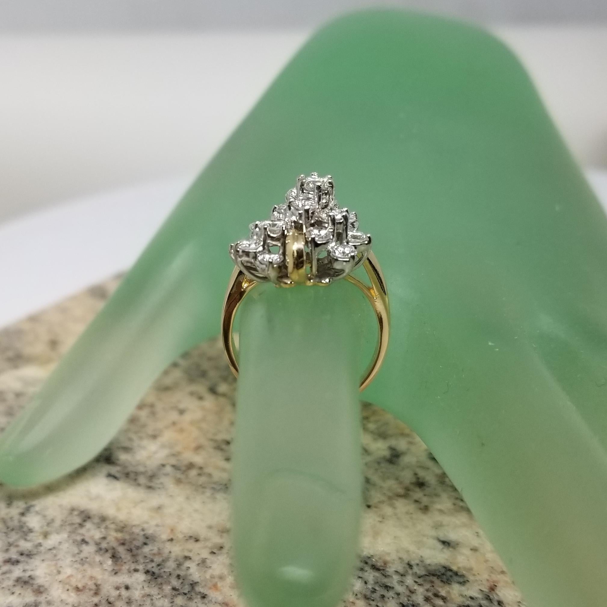 Women's or Men's 18 Karat Yellow Gold Diamond Cluster Ring with 1.50 Carat in Diamonds