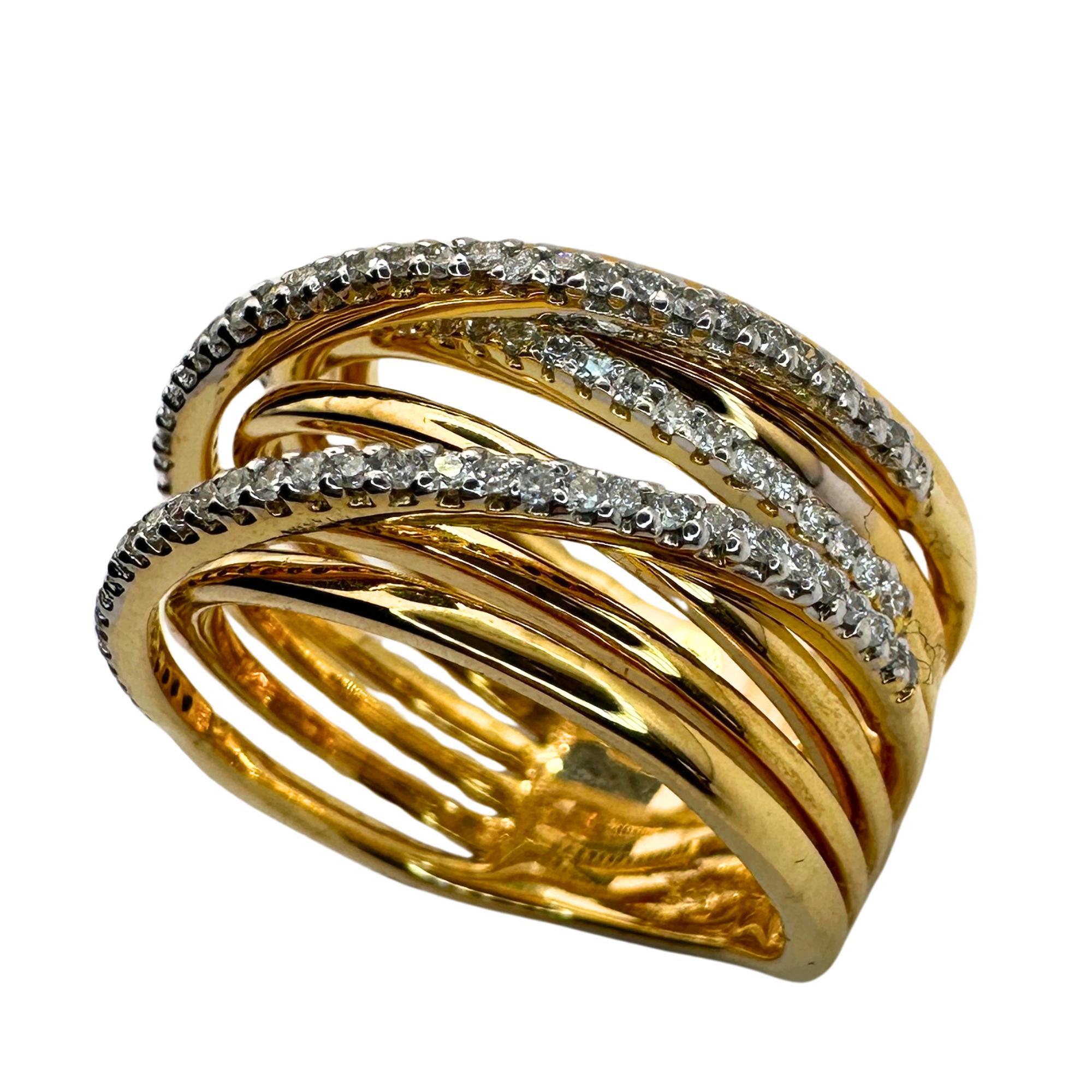 18k Yellow Gold Diamond Crossover Wide Band Ring In Good Condition For Sale In New York, NY