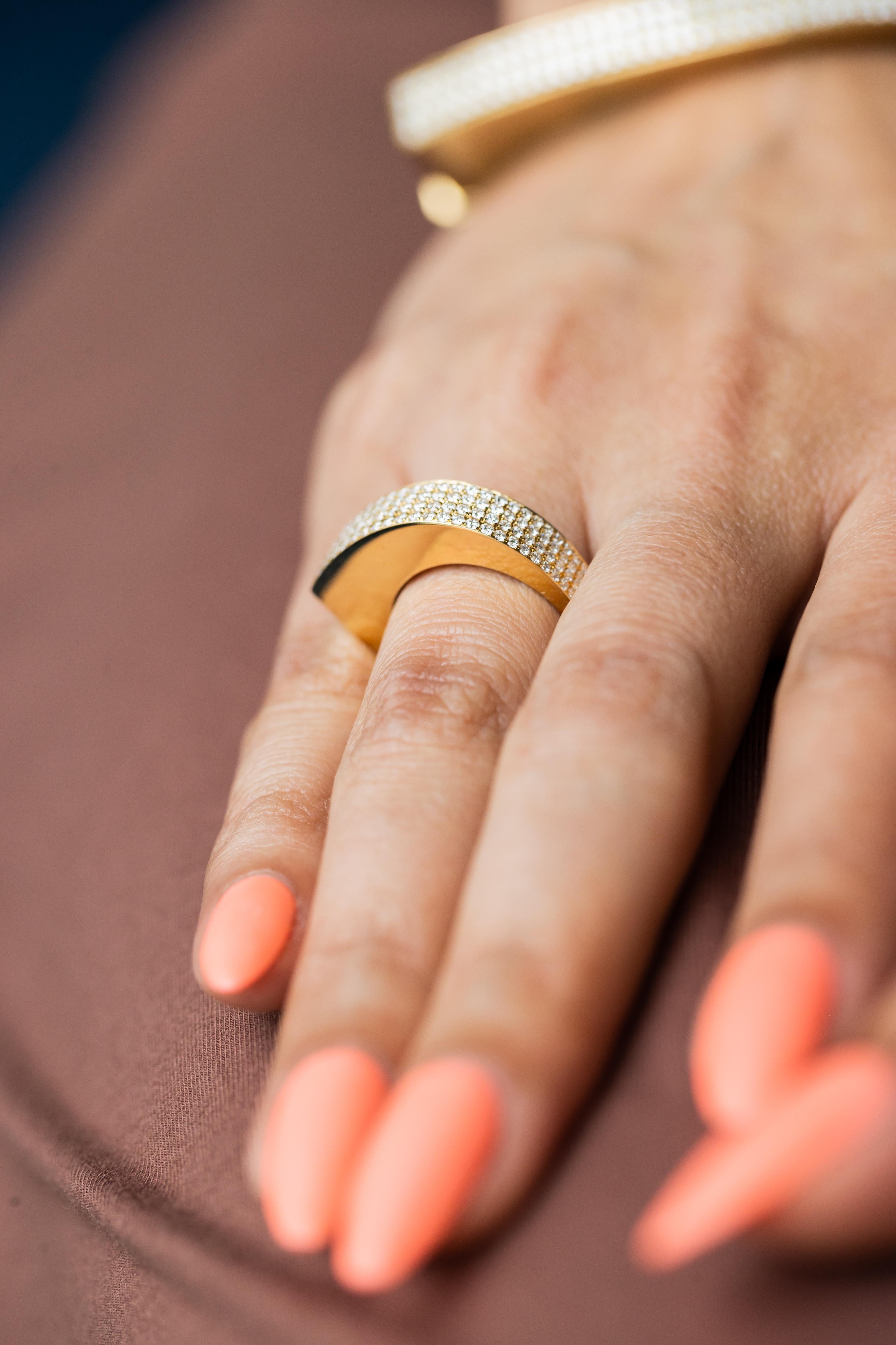 Modern 18K Yellow Gold Diamond Curve Ring by Fern Freeman For Sale
