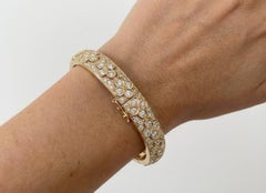 18K Yellow Gold Diamond Decorated Bangle Bracelet – 3.50 Carats