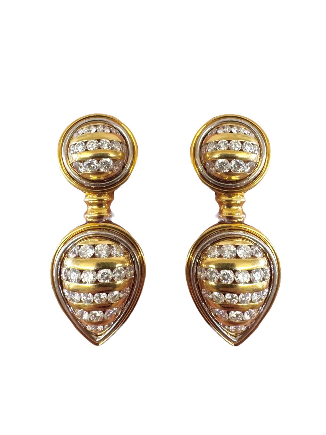 Boucles d'oreilles clips en or jaune 18K et diamants en vente 7