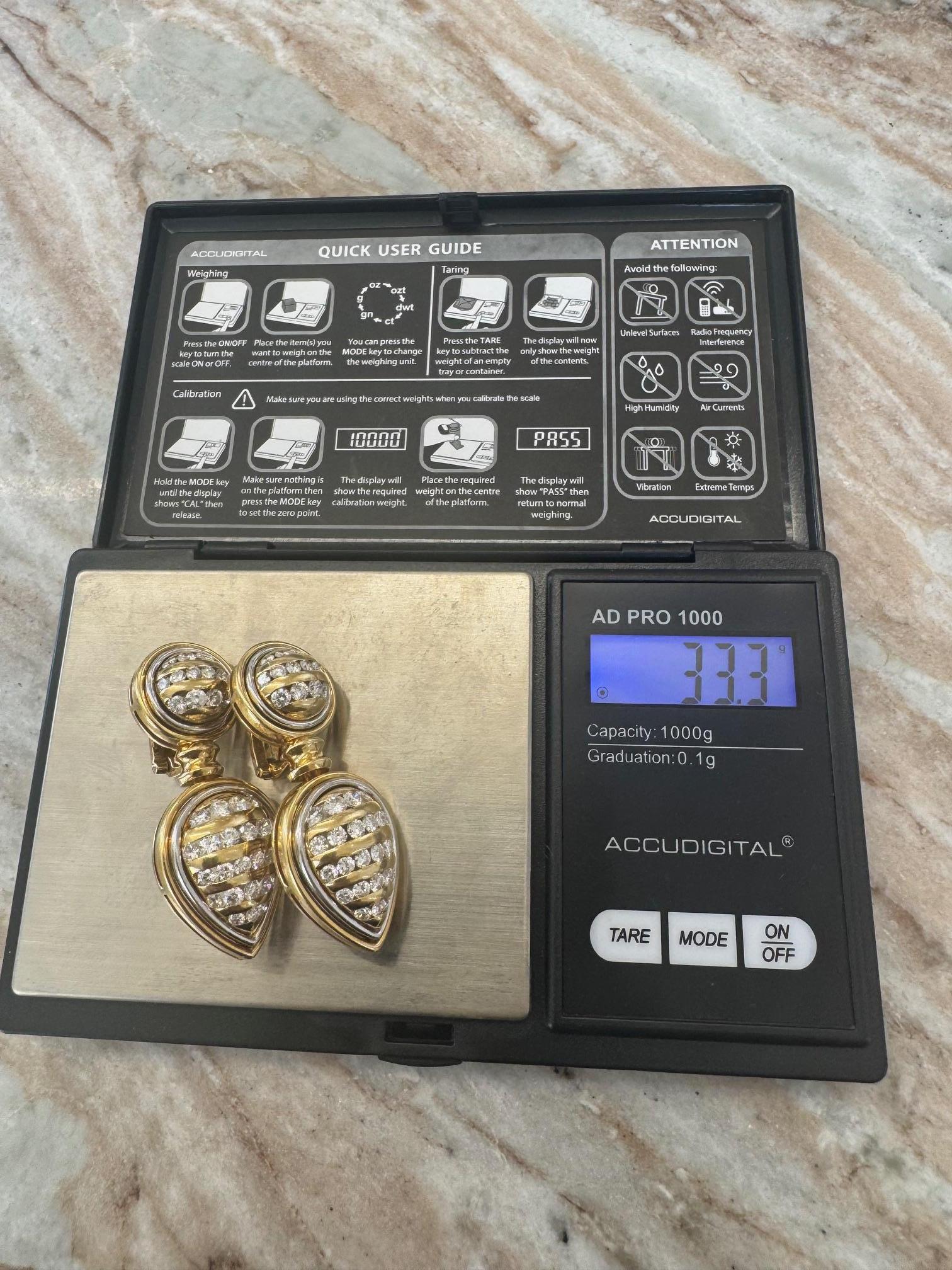 Boucles d'oreilles clips en or jaune 18K et diamants en vente 2