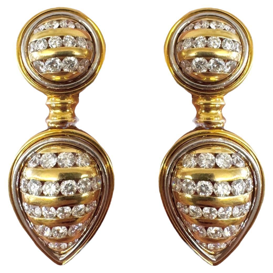Boucles d'oreilles clips en or jaune 18K et diamants