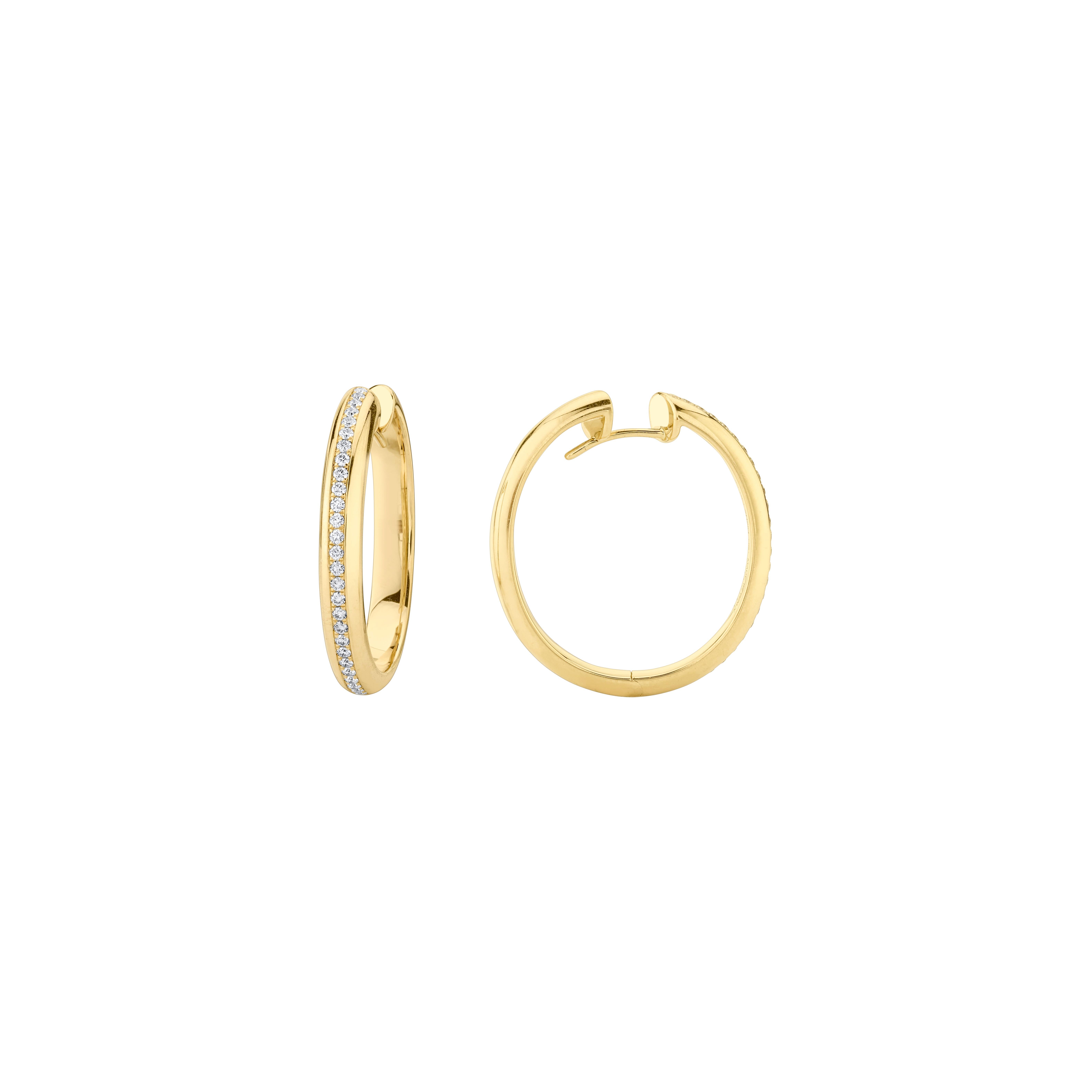 Style #: XH254P.
SYLVIA KONTENTE  18K Yellow gold diamond hoop earrings with polished finish.
Precision-cut, round brilliant diamonds.
Diamond total weight: 0.51ct tw.
Diamond color/clarity: DEF/VVS VS.
Polished finish.
High-end construction.
Size: