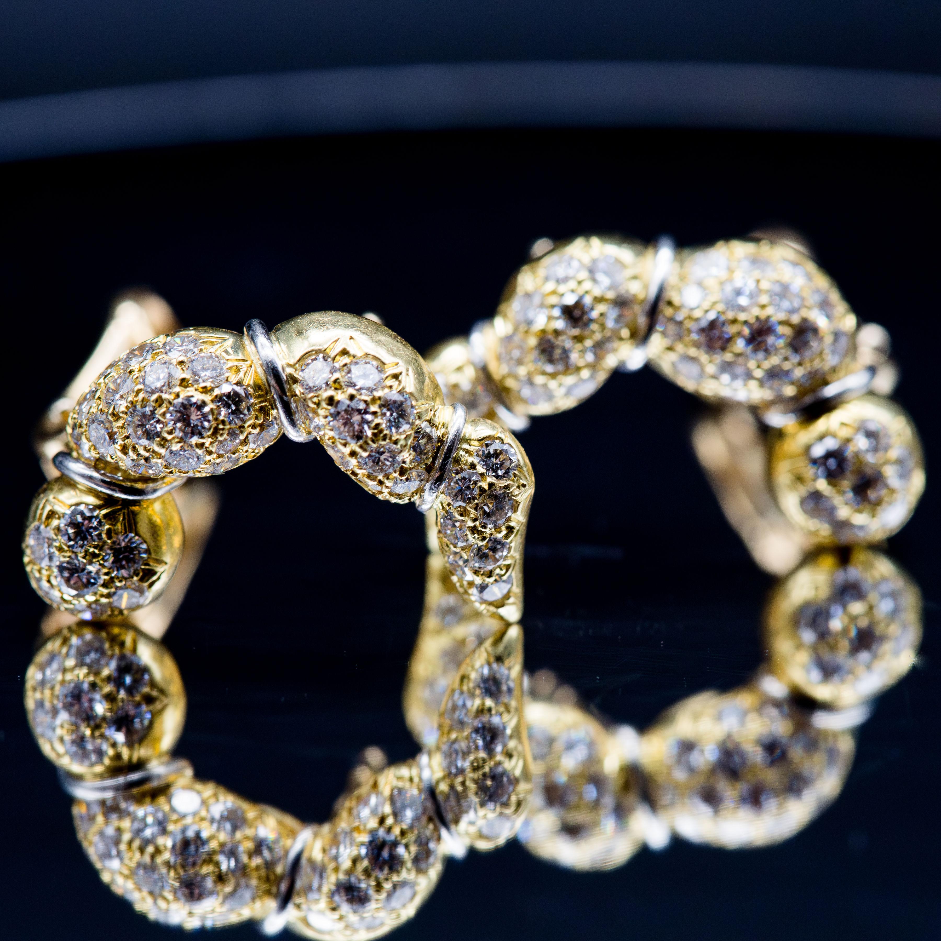 18k Yellow Gold Diamond Earrings For Sale 1