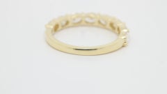 Alianza de oro amarillo de 18 quilates con diamantes de fantasía - Ovalada Este-Oeste con garras compartidas