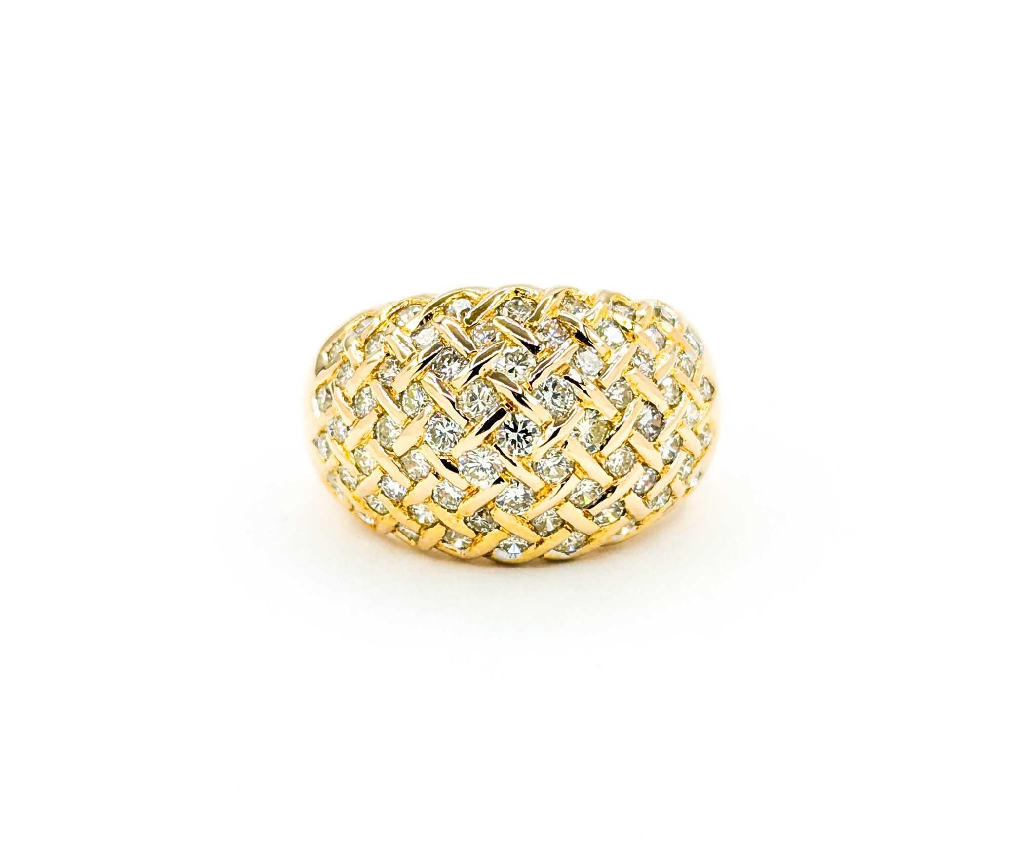Anello moda con diamante in oro giallo 18 carati in vendita 4