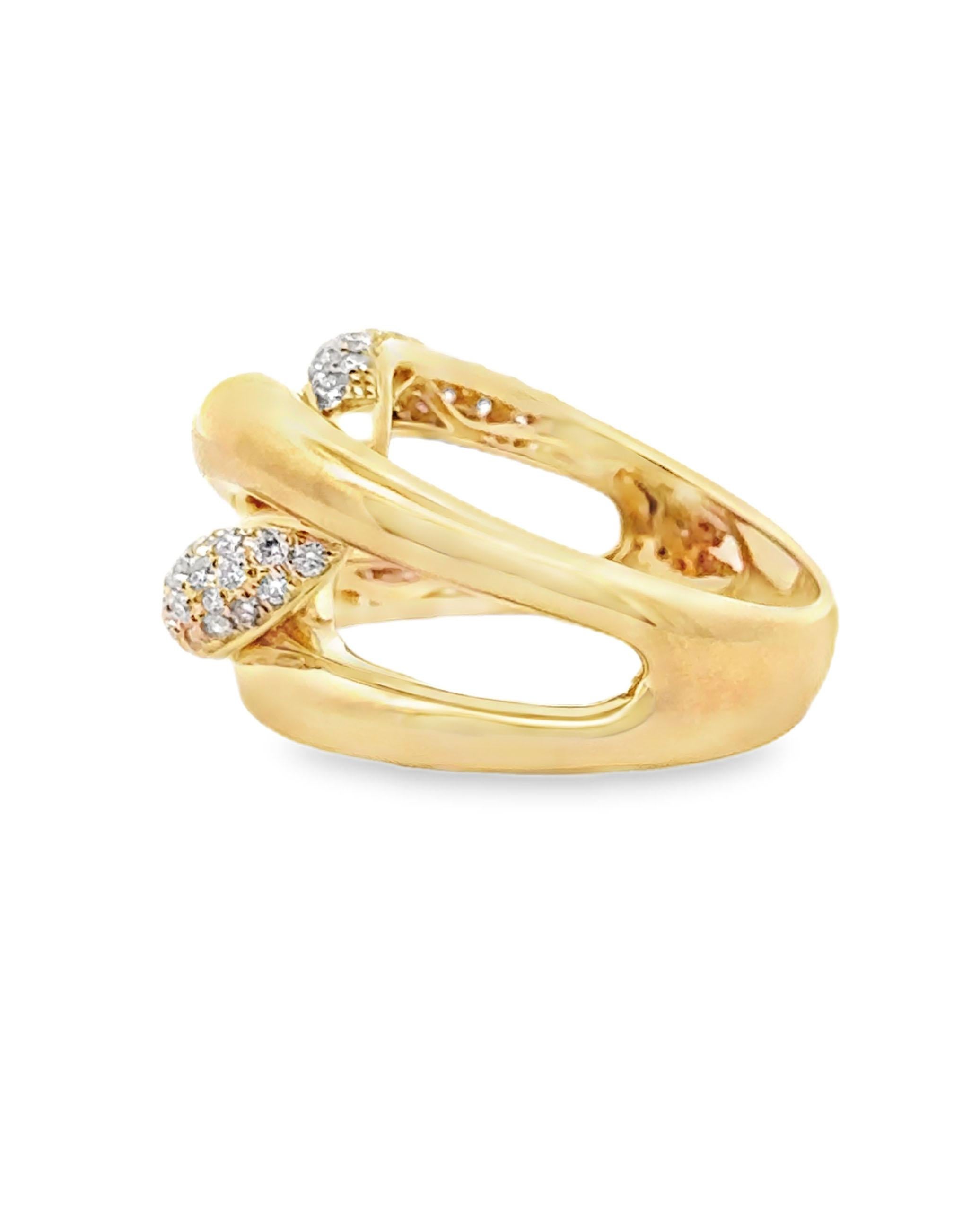 Contemporary 18K Yellow Gold Diamond Fashion Ring For Sale