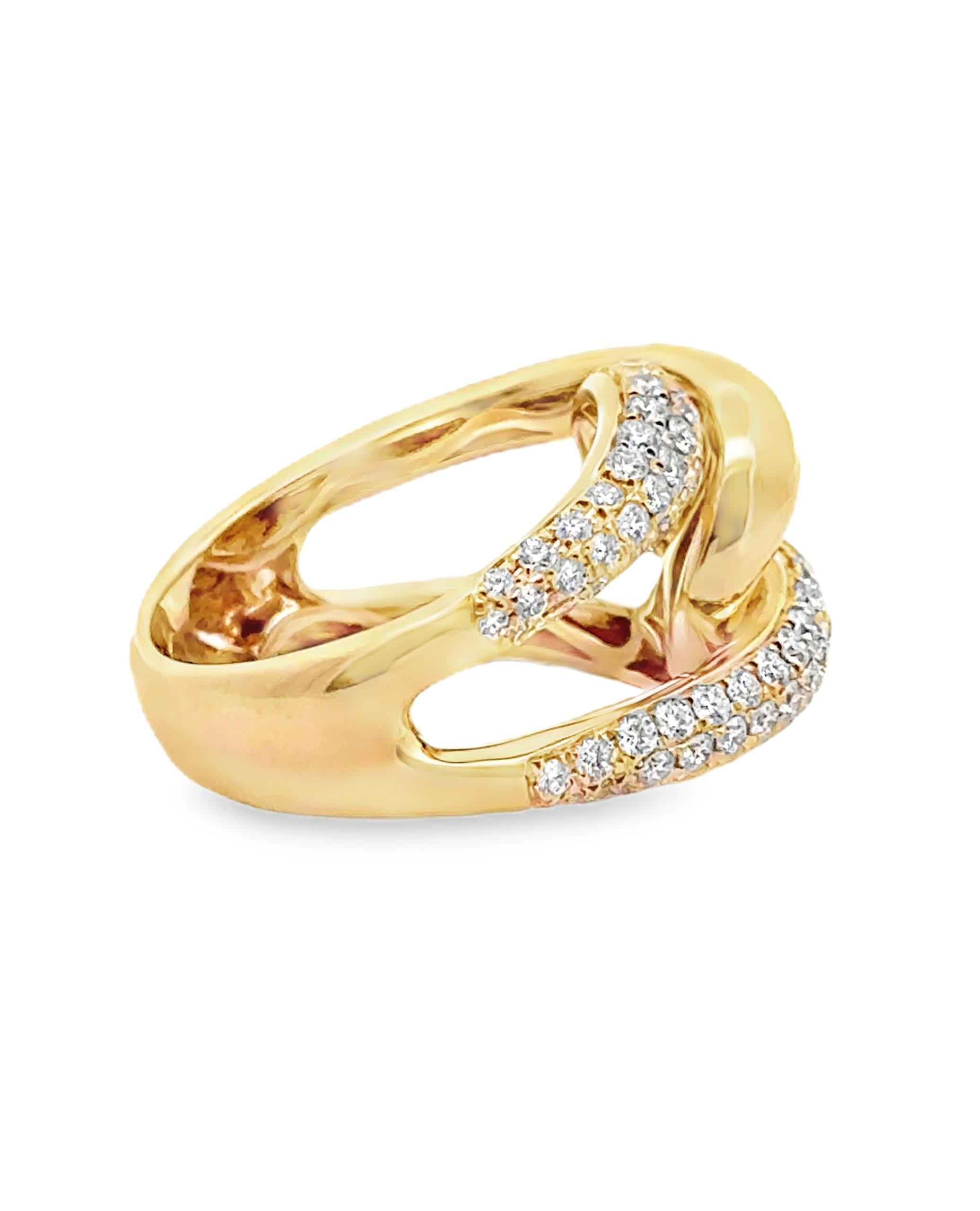 Women's 18K Yellow Gold Diamond Fashion Ring For Sale