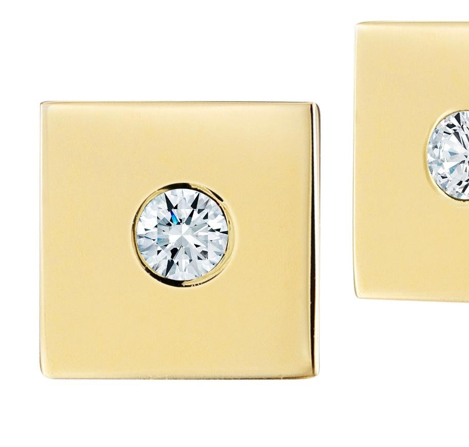 18 Karat Yellow Gold Diamond Flag Studs In New Condition For Sale In New York, NY