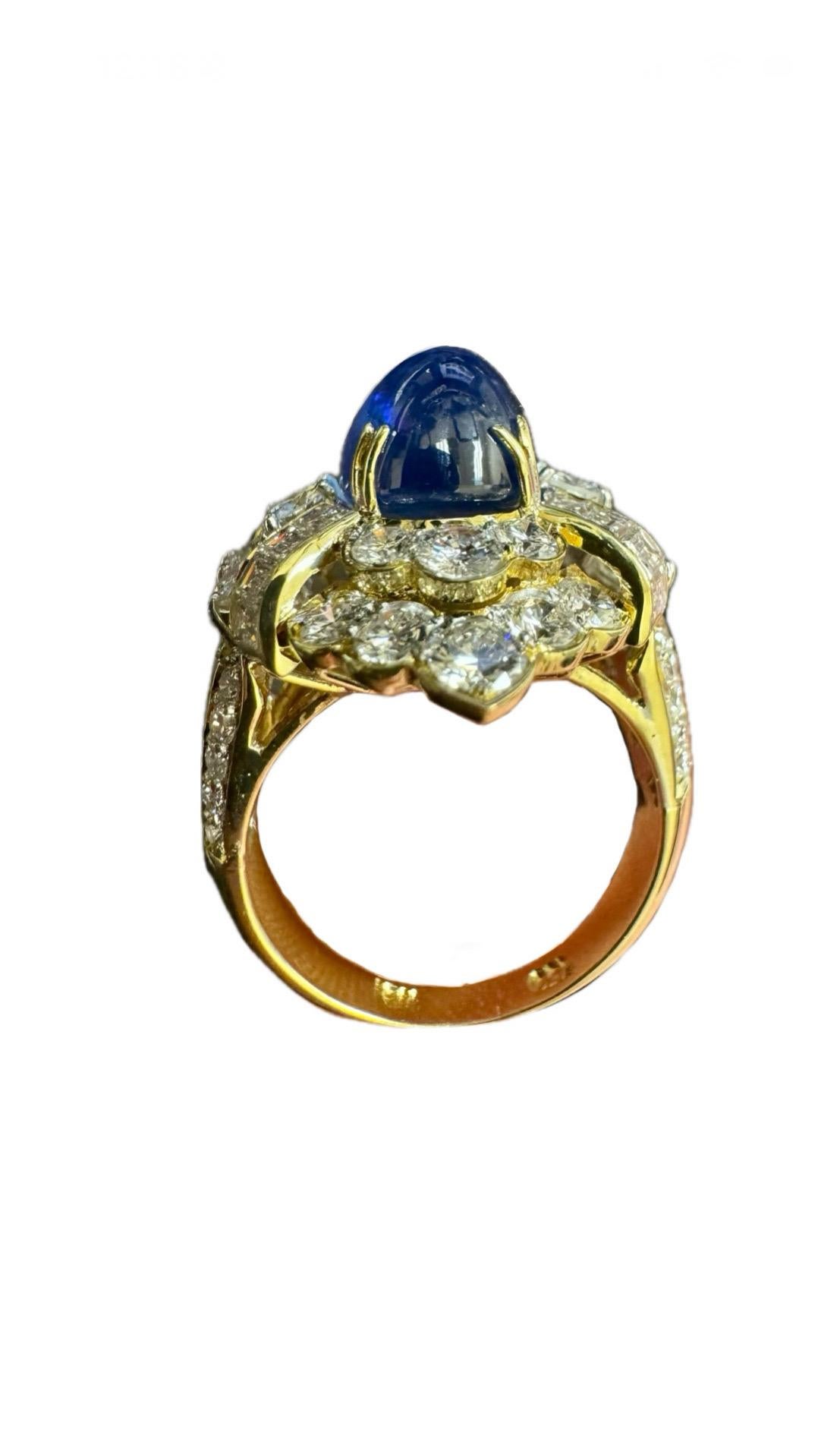 18K Yellow Gold Diamond GIA Certified 7.83 Carat Cabochon Blue Sapphire Ring For Sale 4