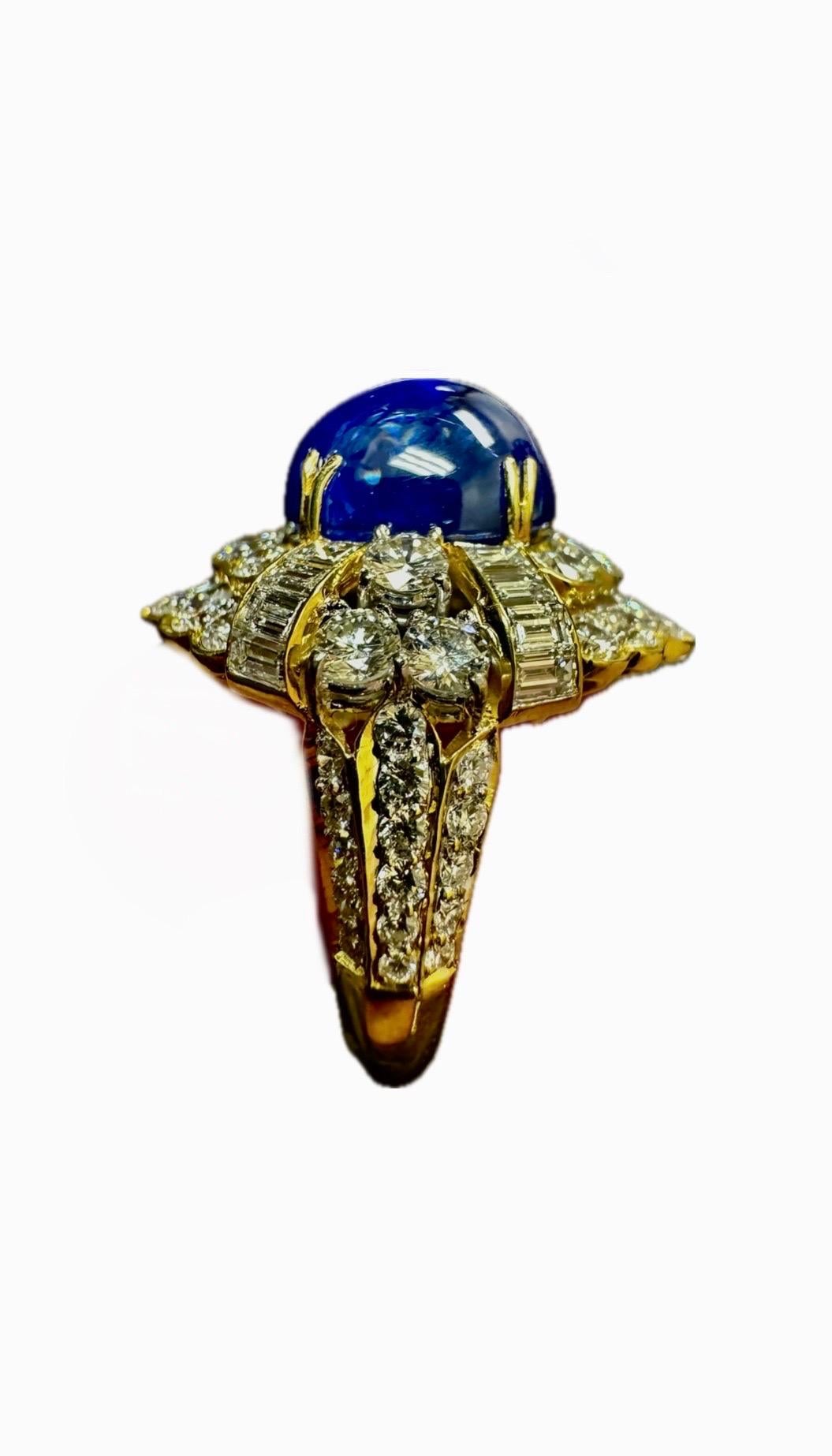 Women's 18K Yellow Gold Diamond GIA Certified 7.83 Carat Cabochon Blue Sapphire Ring For Sale
