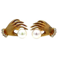 18k Yellow Gold Diamond Hand Holding Pearl Earrings