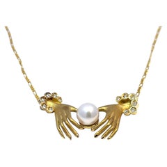 18k Yellow Gold Diamond Hands Holding Pearl Pendant Necklace