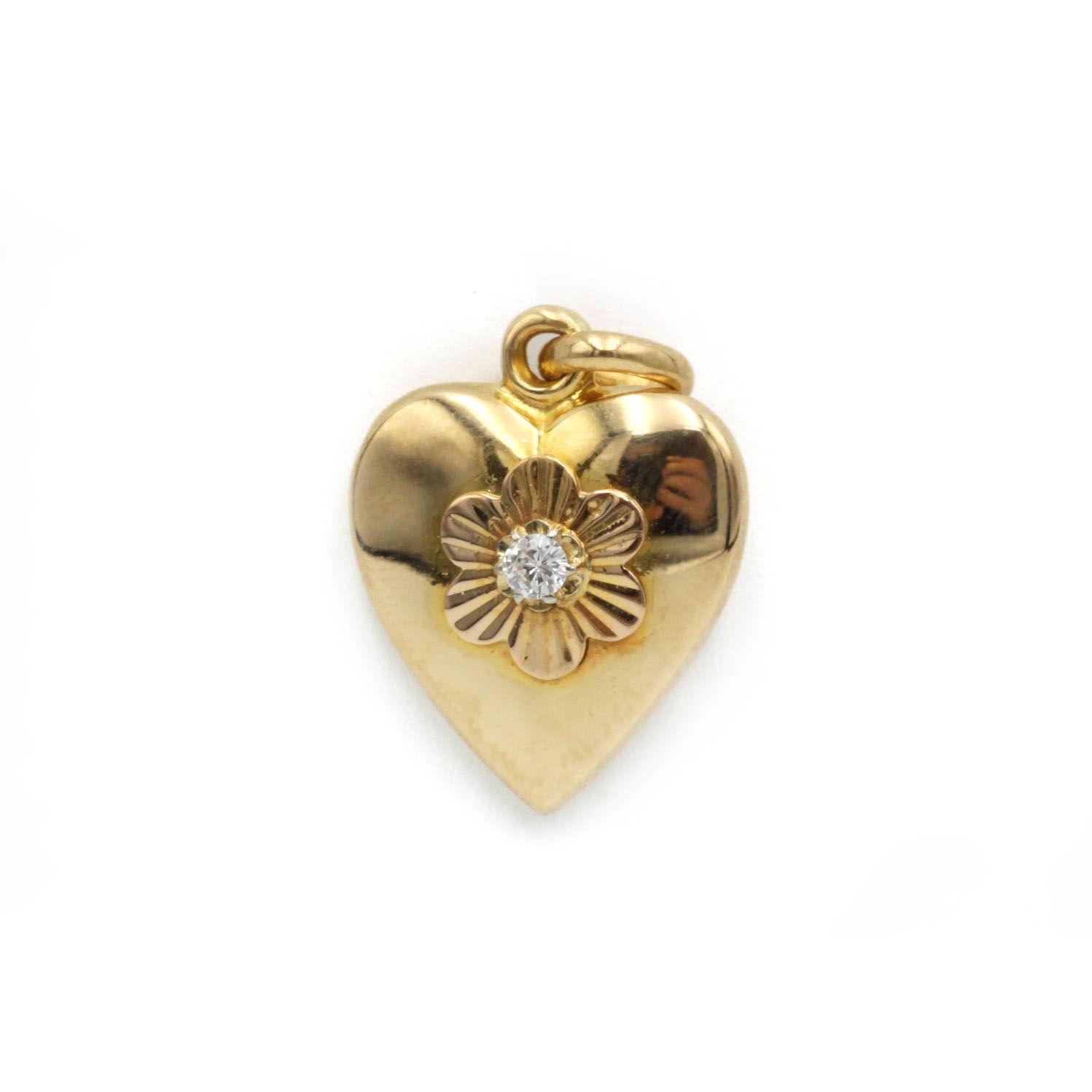 Taille vieille Europe Pendentif coeur en or jaune 18K avec diamant en vente