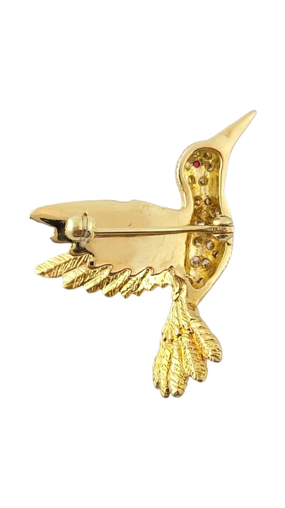 Women's 18K Yellow Gold Diamond Hummingbird Pin #15020 For Sale
