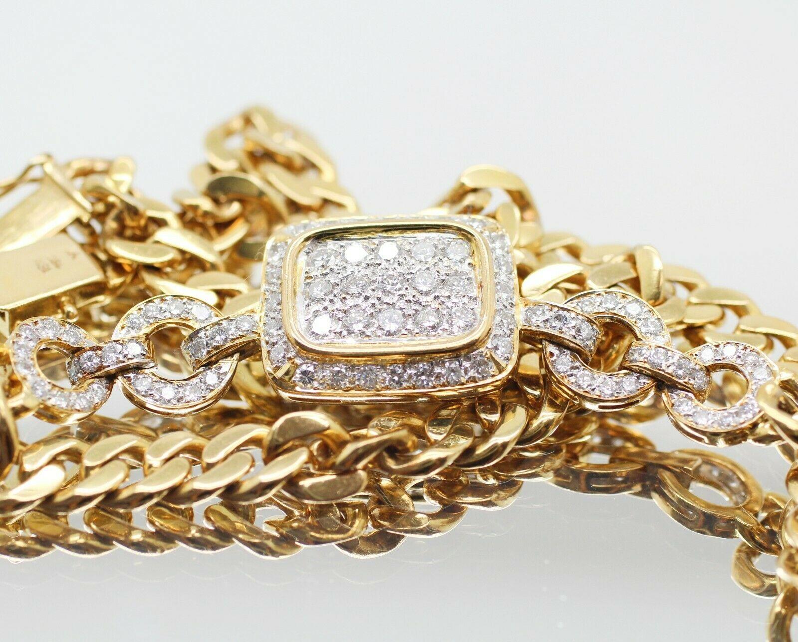 Contemporary 18 Karat Yellow Gold Diamond Link Necklace with 3.50 Carat in Diamonds